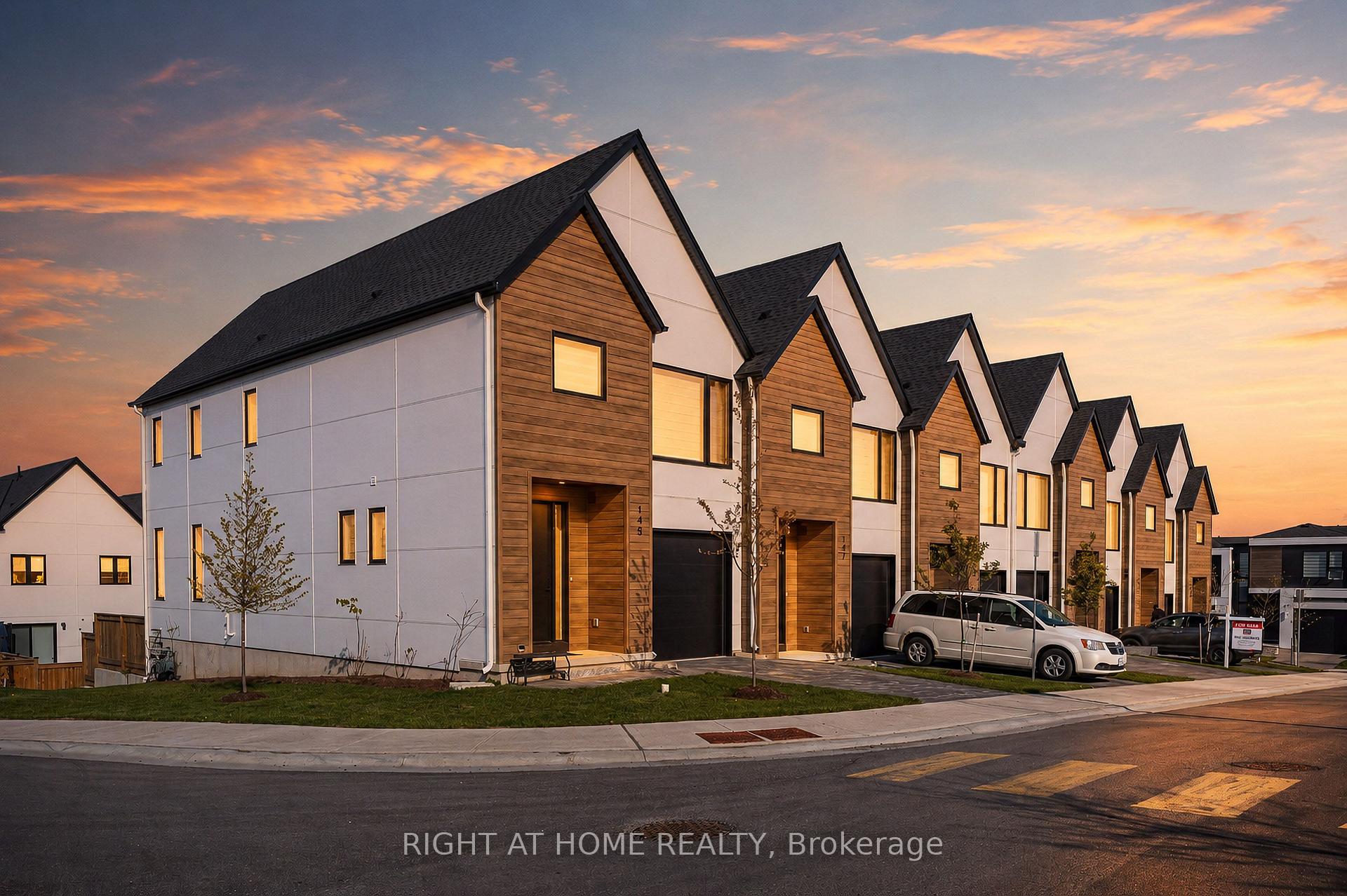 Photo 1 of Unit 145, 1965 Upperpoint Gate, London, South B — HOMEH