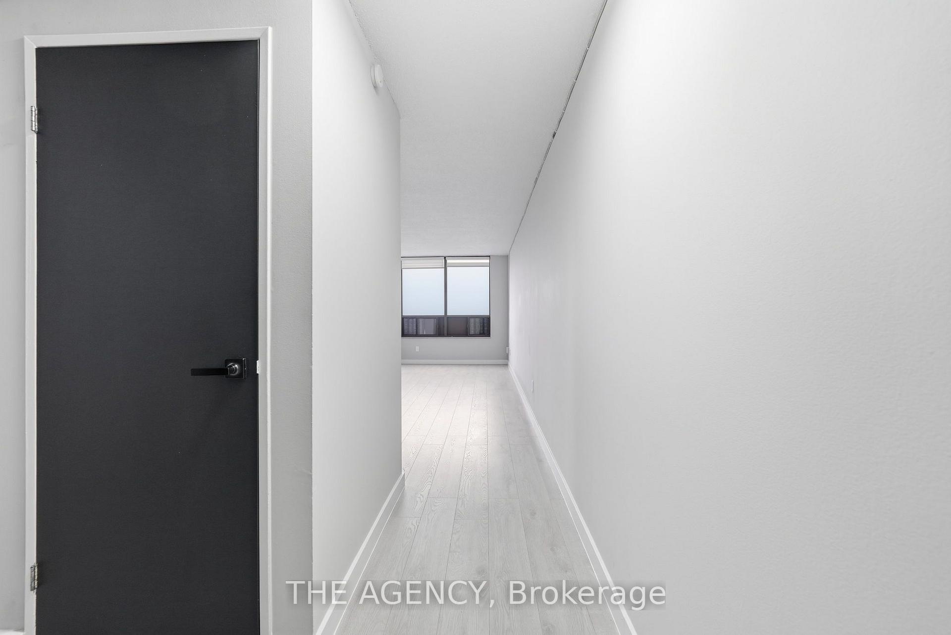 Photo 3 of Unit 2808B, 2360 Dundas Street W, Toronto, High Park North — HOMEH