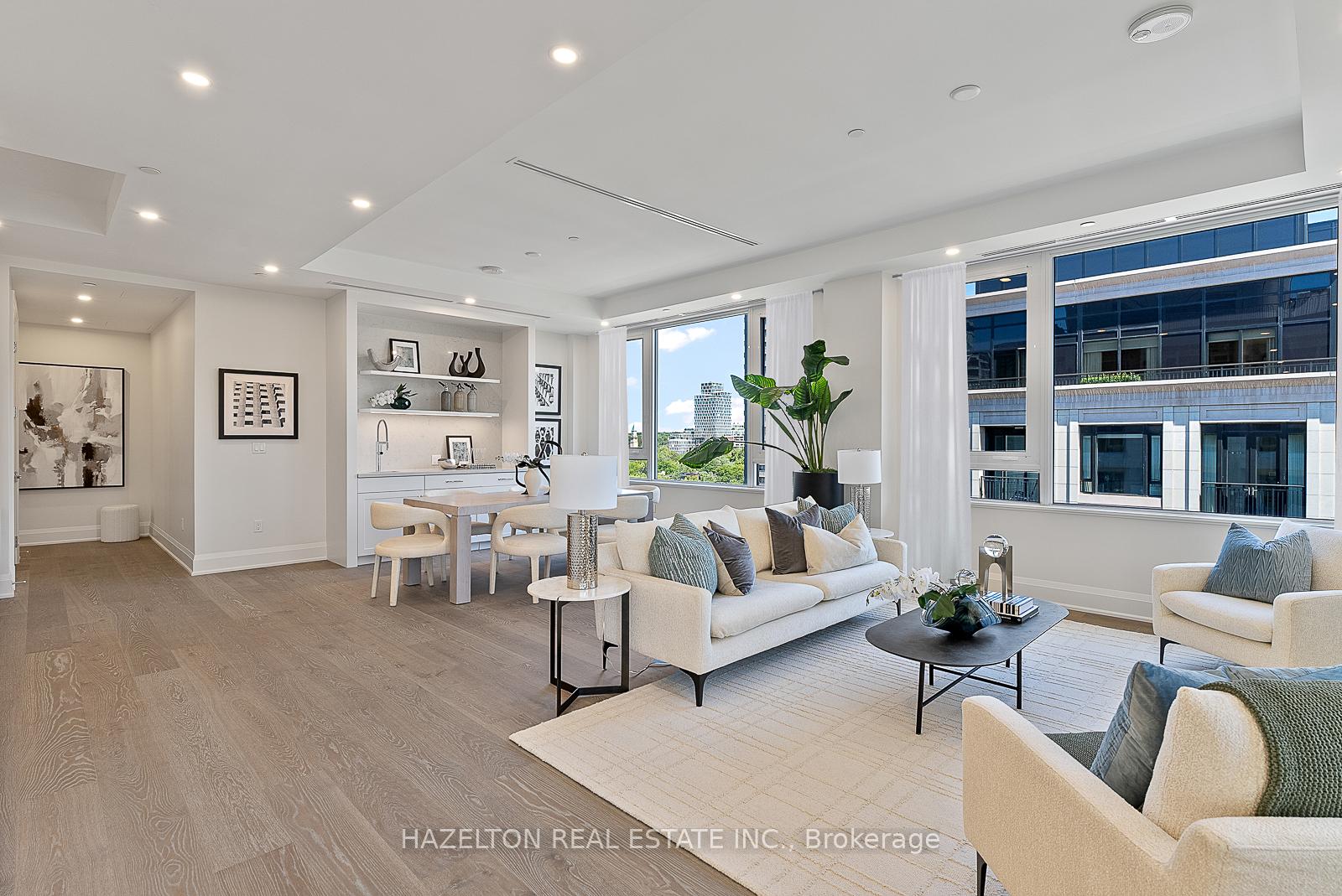 Photo 3 of Unit 802, 128 Hazelton Avenue, Toronto, The Annex — HOMEH