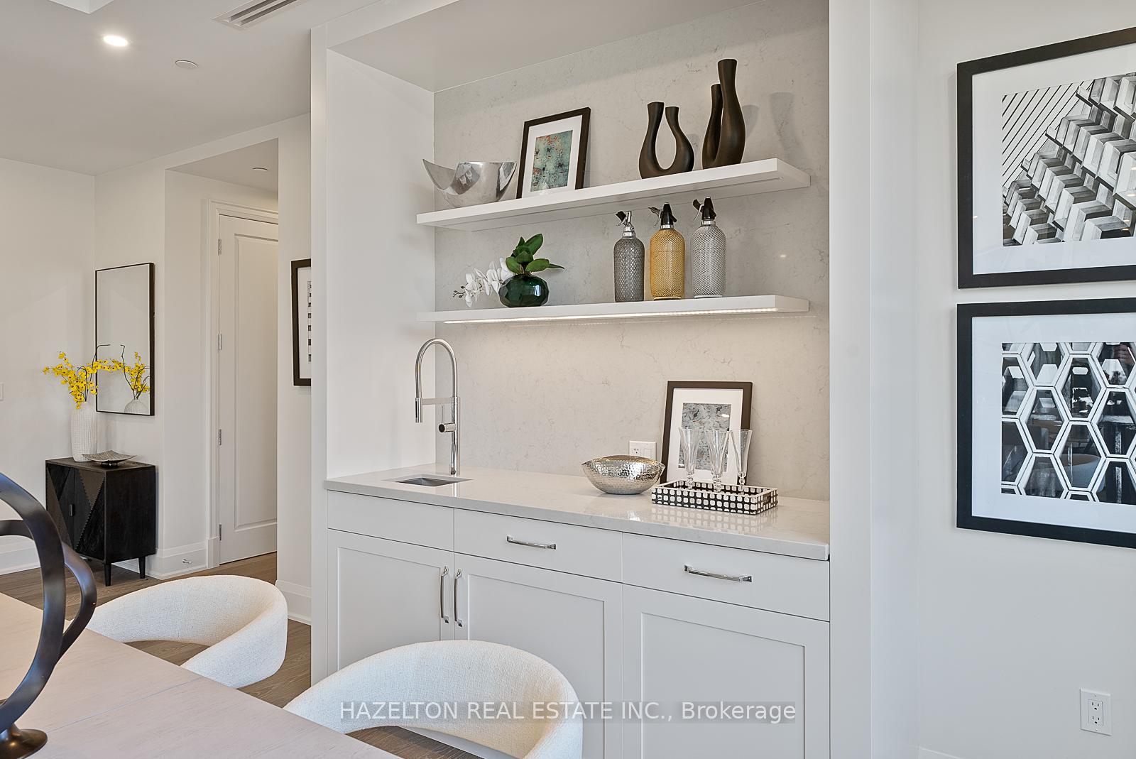 Photo 7 of Unit 802, 128 Hazelton Avenue, Toronto, The Annex — HOMEH