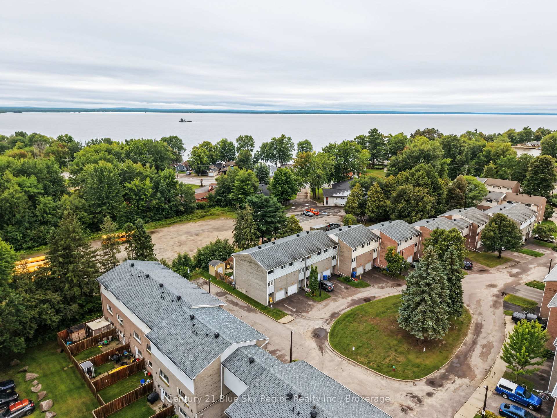 Photo 33 of Unit #46, 644 Lakeshore Drive, North Bay, Ferris — HOMEH