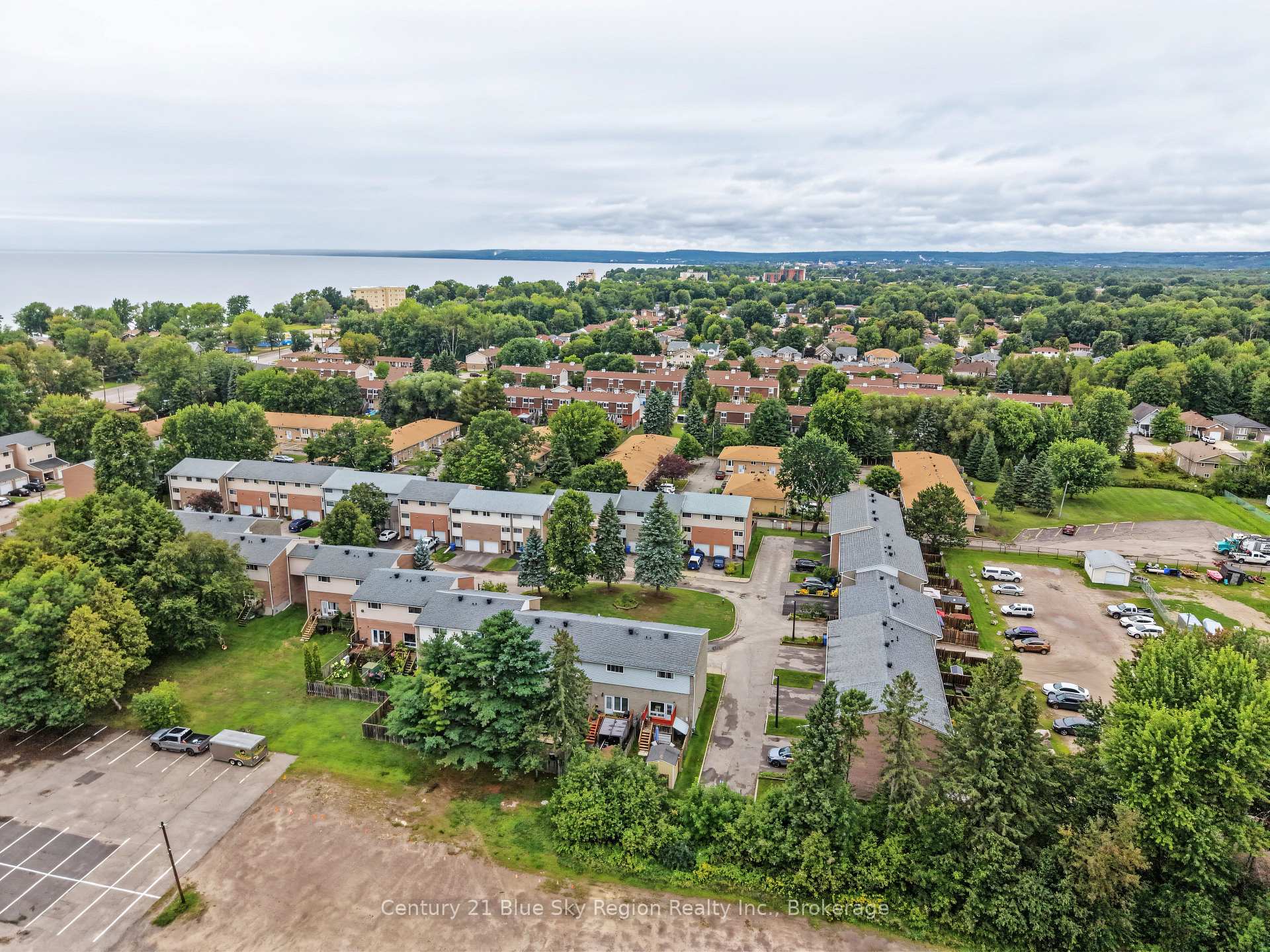 Photo 36 of Unit #46, 644 Lakeshore Drive, North Bay, Ferris — HOMEH