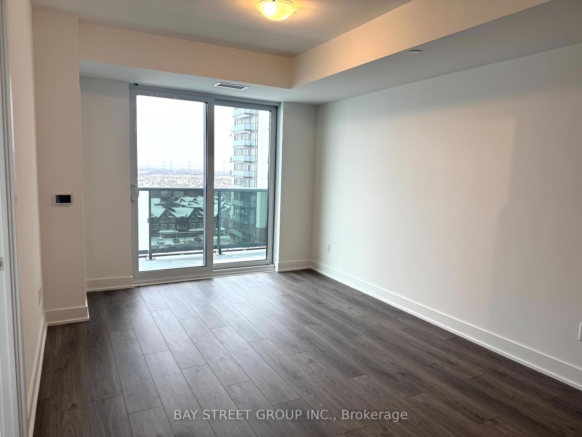 Photo 6 of Unit 1010, 2545 Simcoe Street N, Oshawa, Windfields — HOMEH