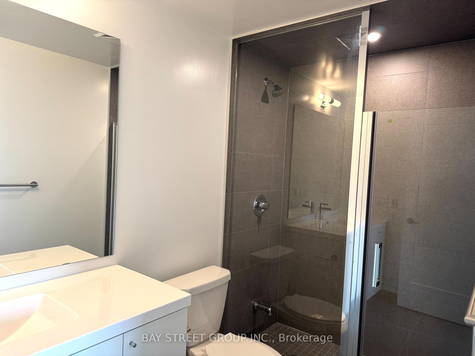 Photo 8 of Unit 1010, 2545 Simcoe Street N, Oshawa, Windfields — HOMEH