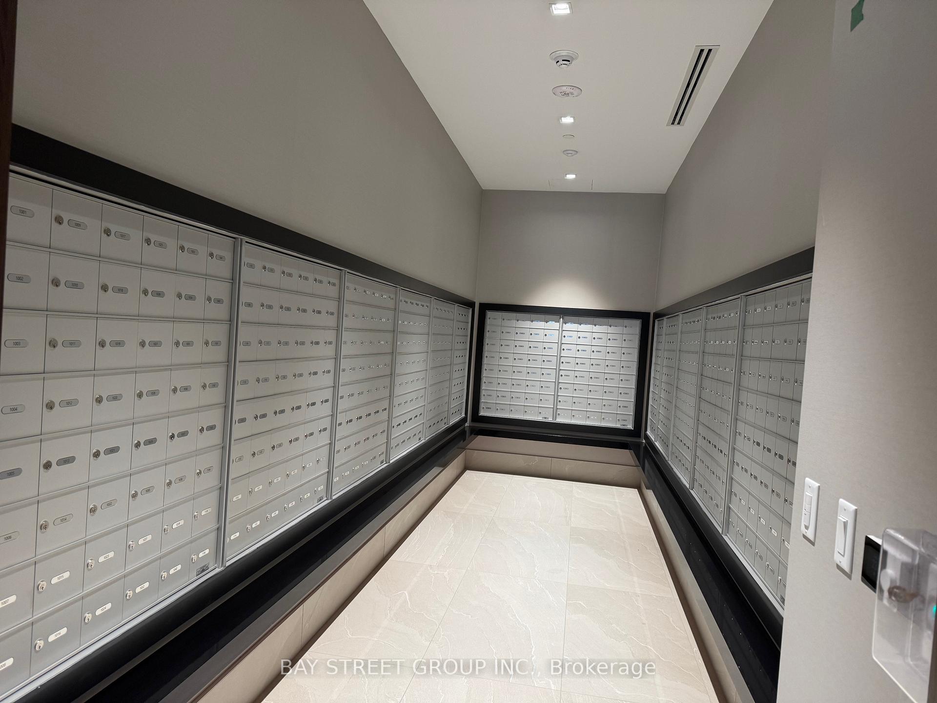 Photo 15 of Unit 1010, 2545 Simcoe Street N, Oshawa, Windfields — HOMEH