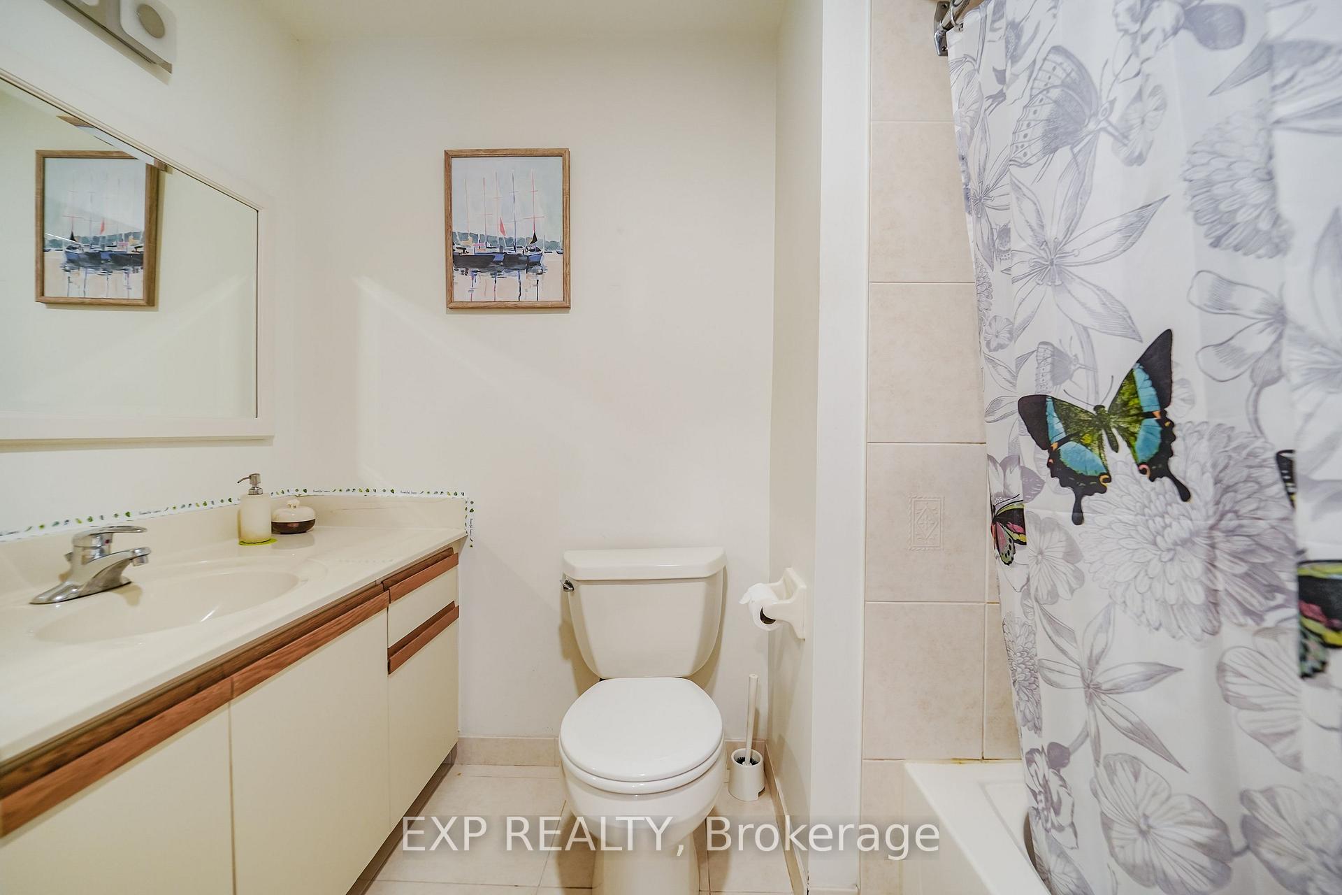 Photo 25 of 61 Wintermute Boulevard, Scarborough, Steeles — HOMEH