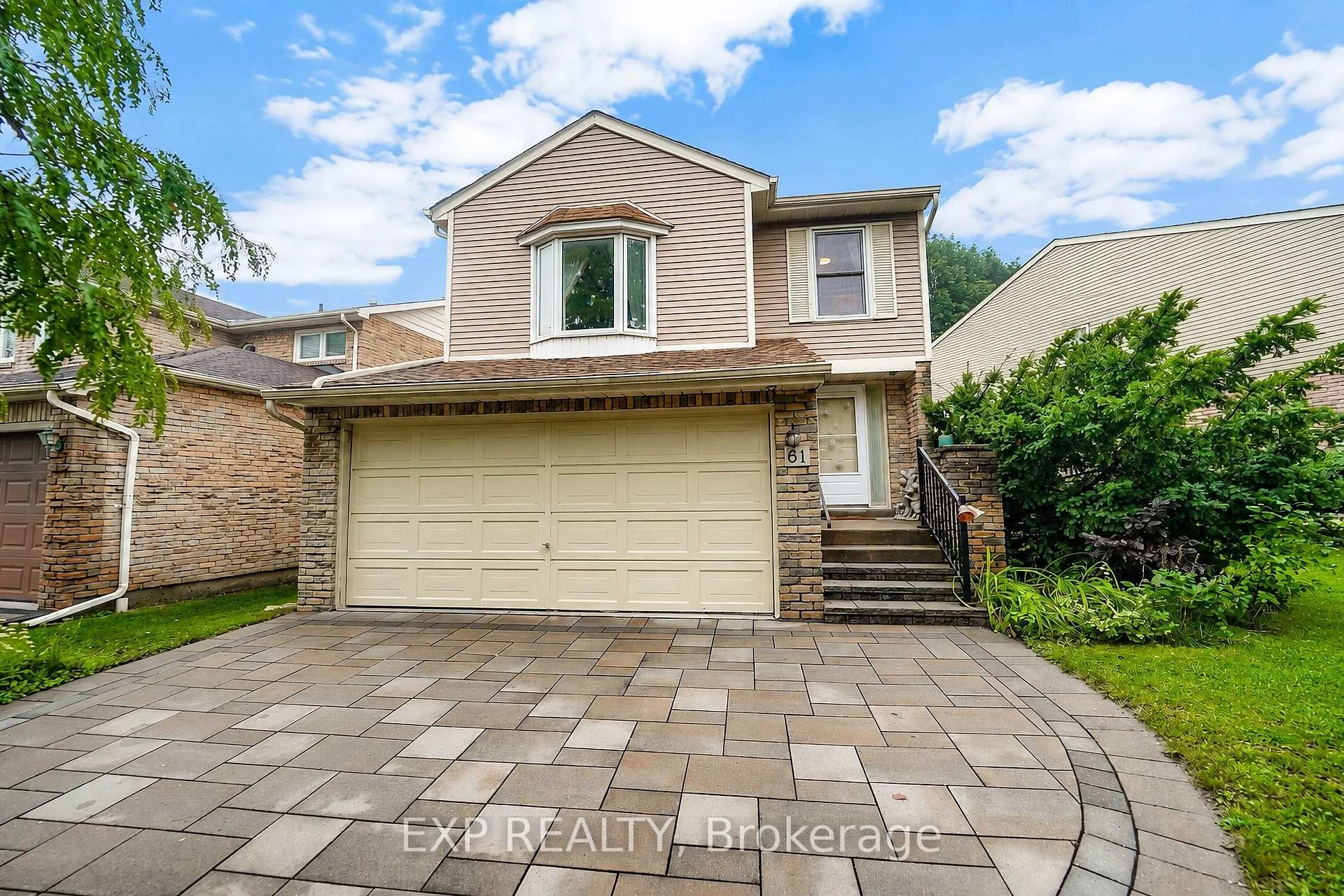 Photo 3 of 61 Wintermute Boulevard, Scarborough, Steeles — HOMEH