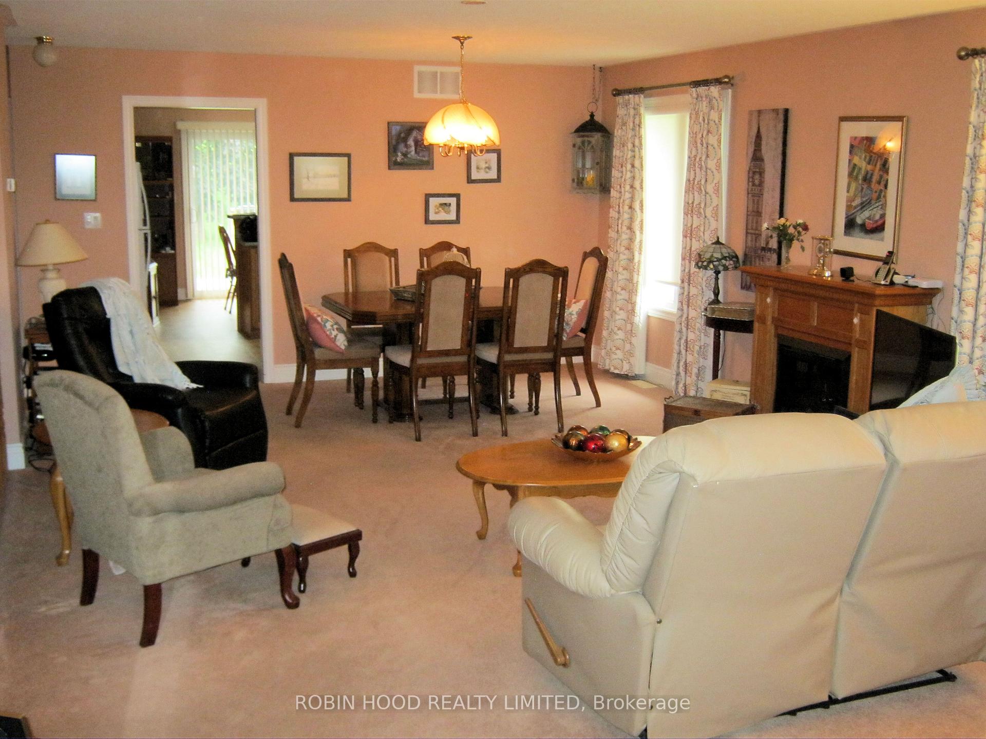 Photo 9 of 40 Dormer Road, Kawartha Lakes, Lindsay — HOMEH