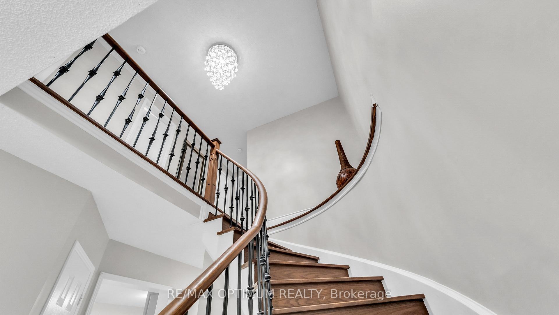 Photo 18 of 79 Gatesgill Street, Brampton, Brampton West — HOMEH