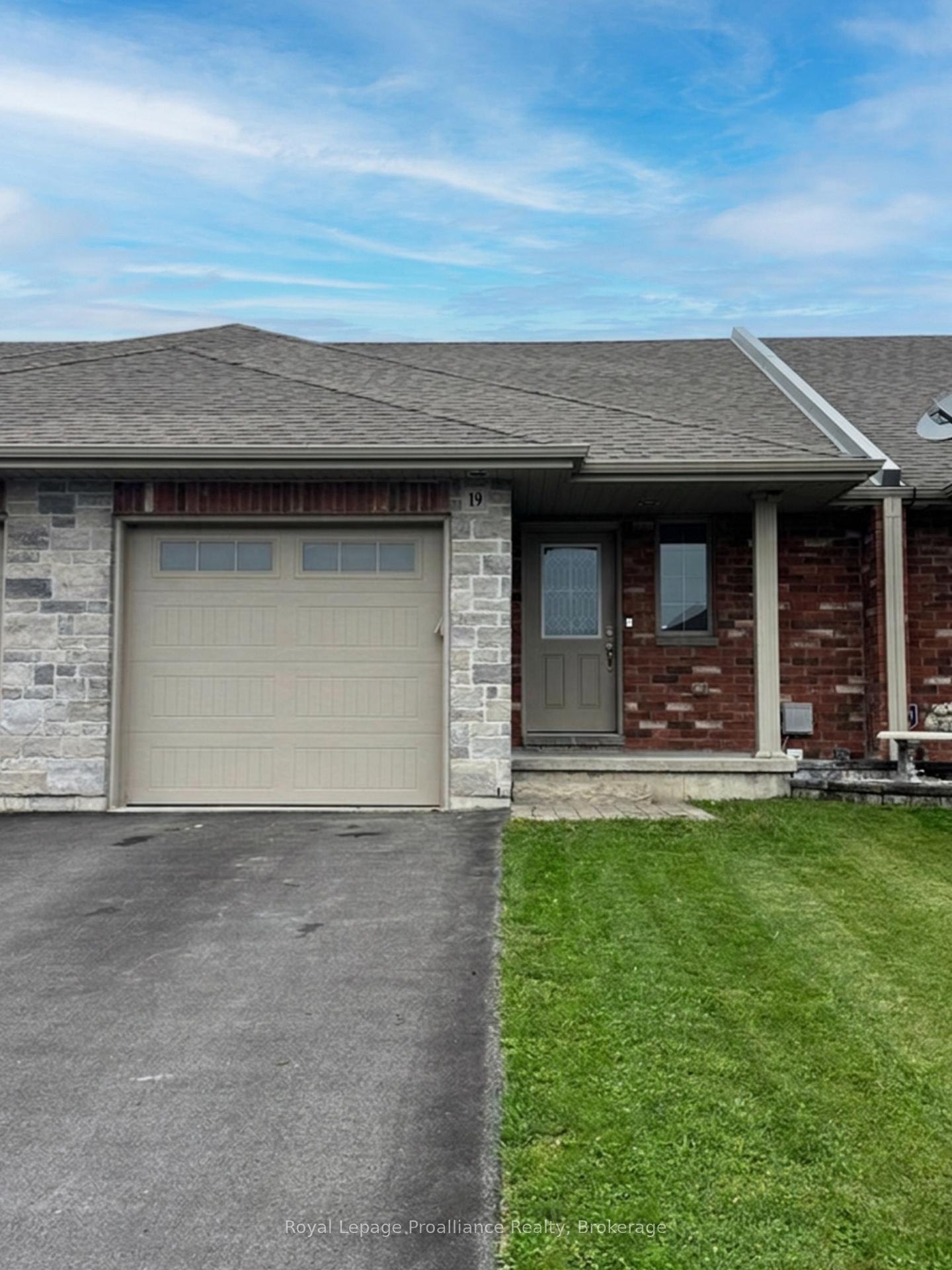 Photo of 19 McIntosh Crescent