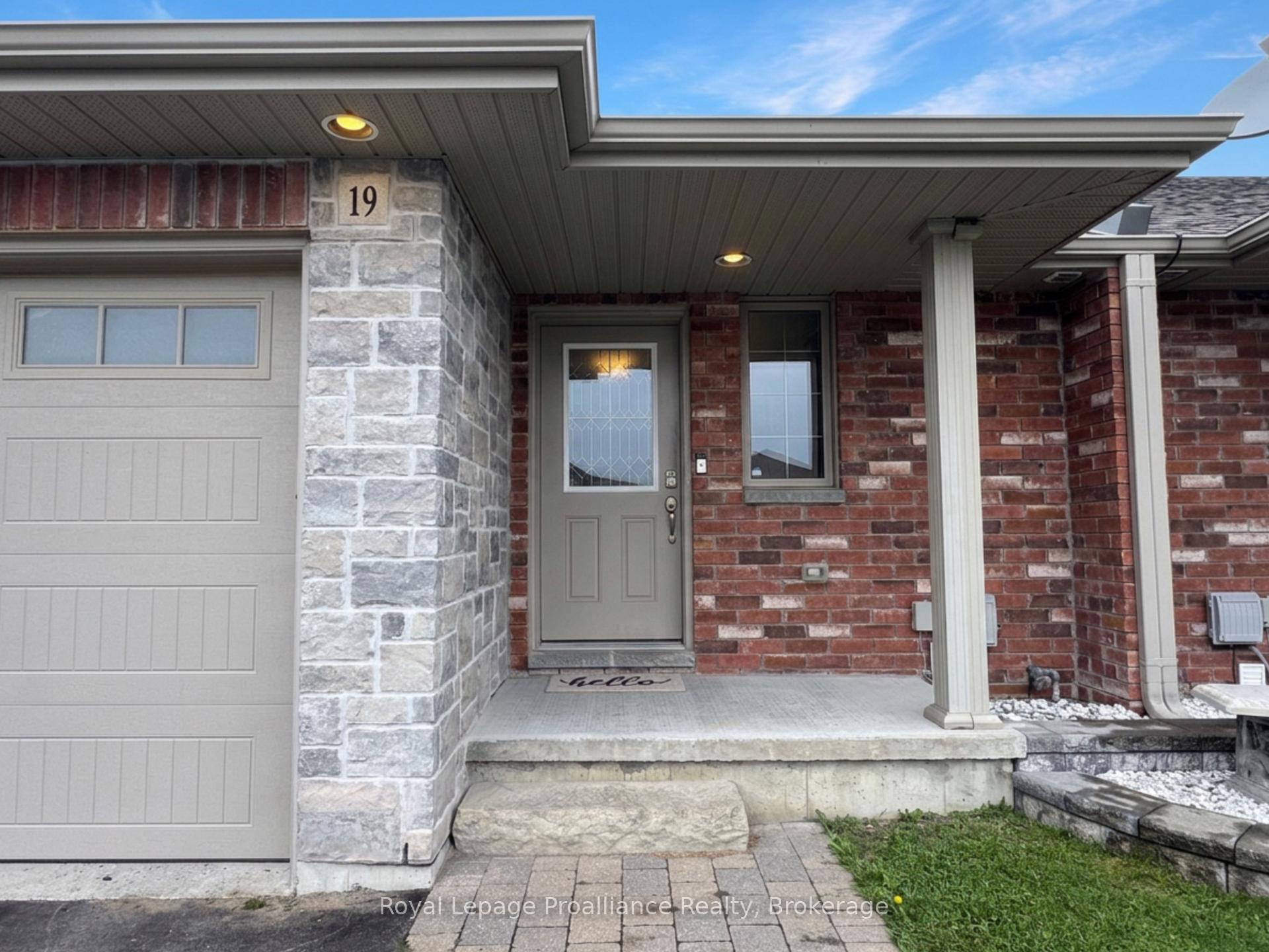 Photo 2 of 19 McIntosh Crescent, Quinte West, Murray Ward — HOMEH