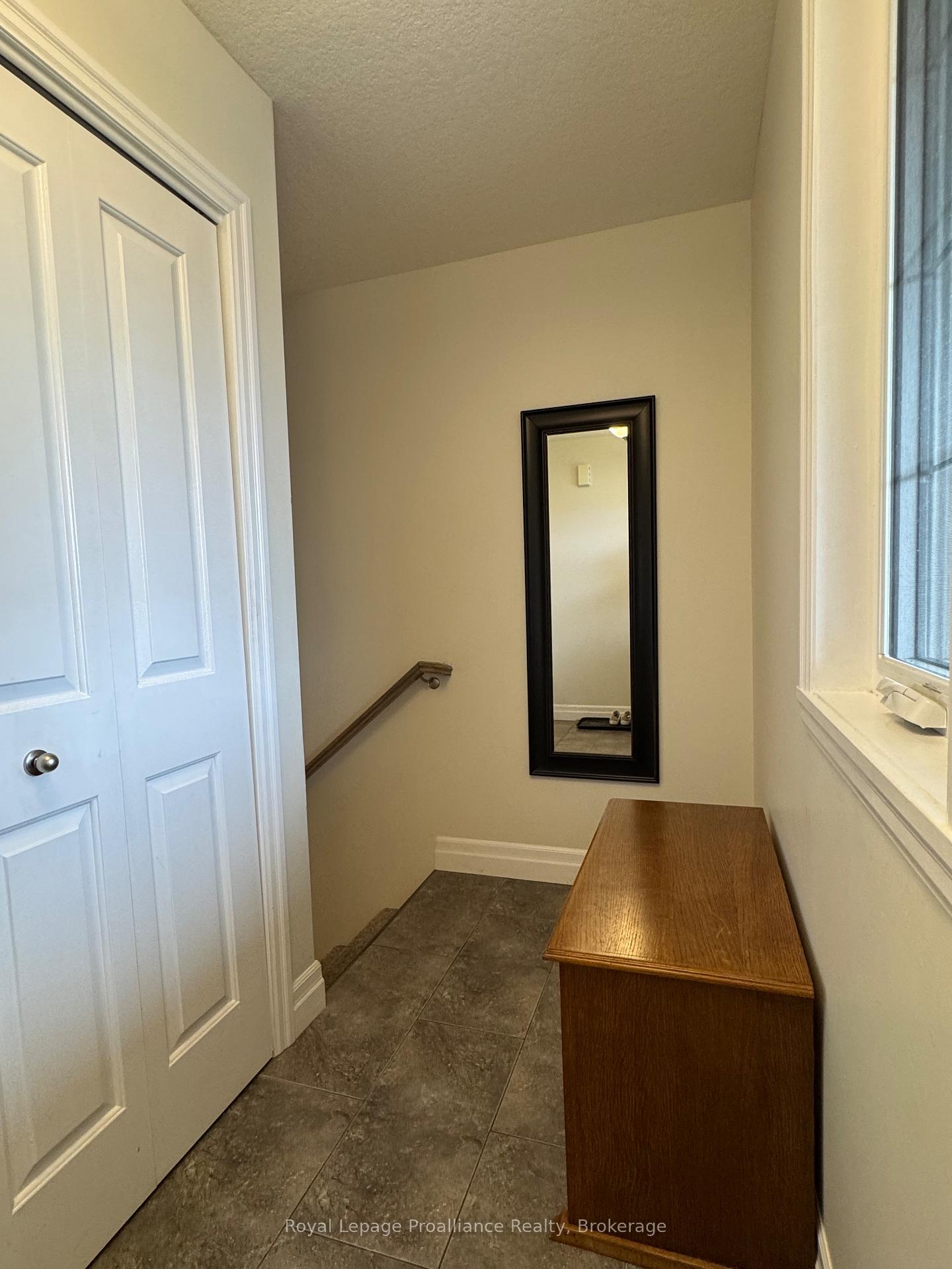 Photo 4 of 19 McIntosh Crescent, Quinte West, Murray Ward — HOMEH