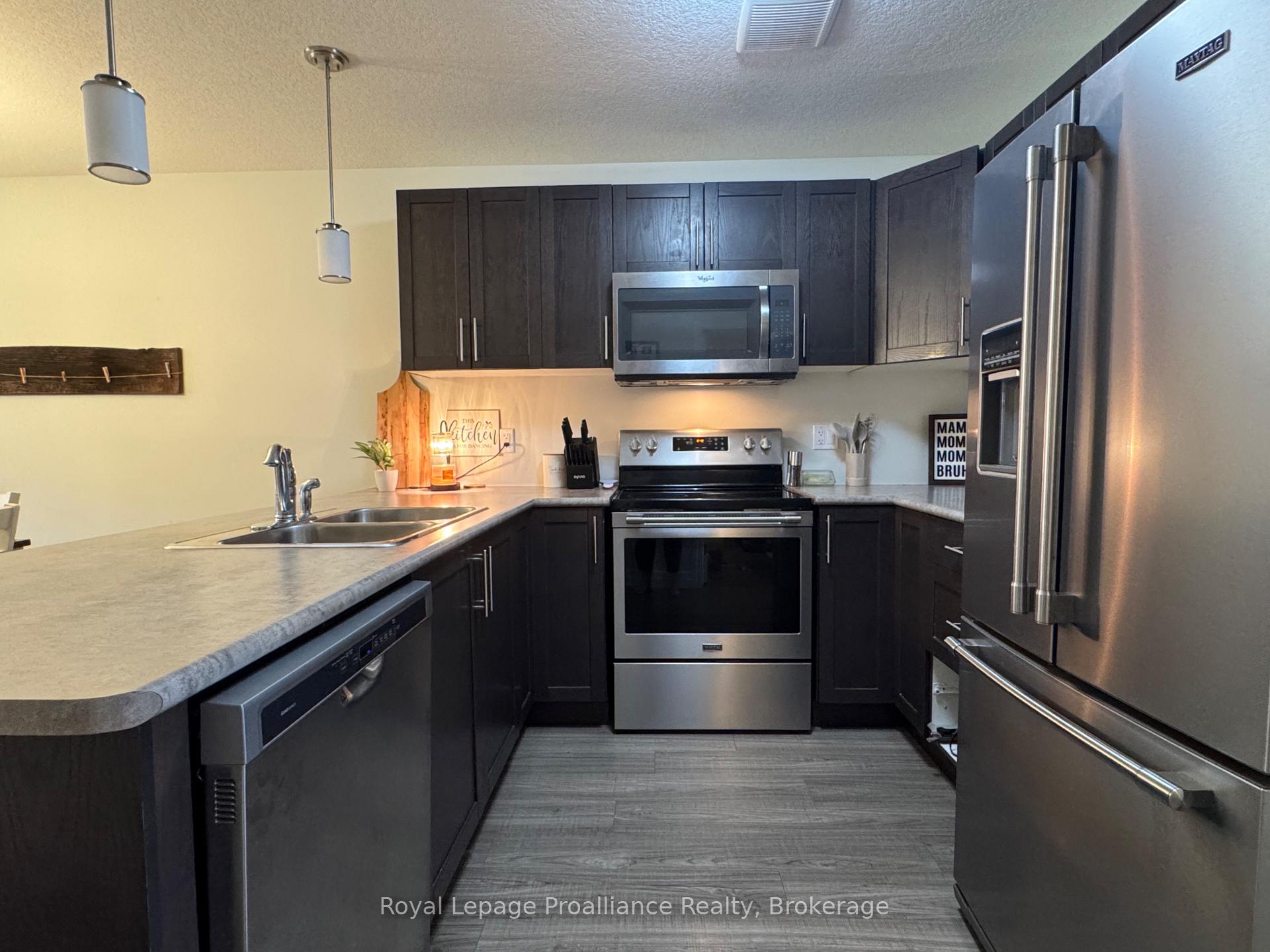 Photo 7 of 19 McIntosh Crescent, Quinte West, Murray Ward — HOMEH