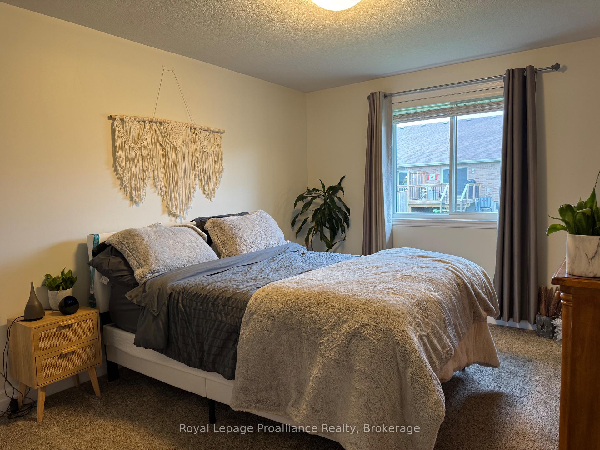 Photo 22 of 19 McIntosh Crescent, Quinte West, Murray Ward — HOMEH