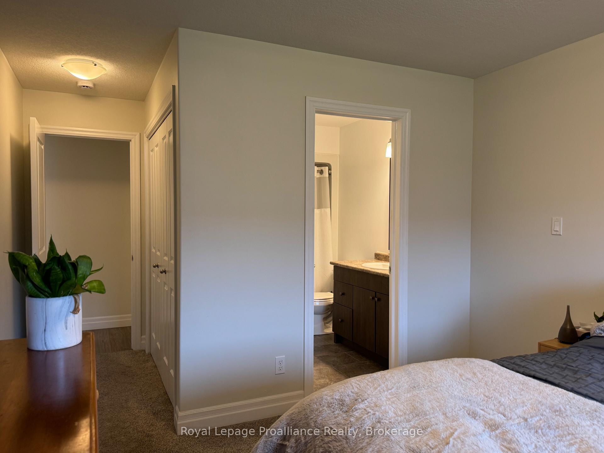 Photo 25 of 19 McIntosh Crescent, Quinte West, Murray Ward — HOMEH
