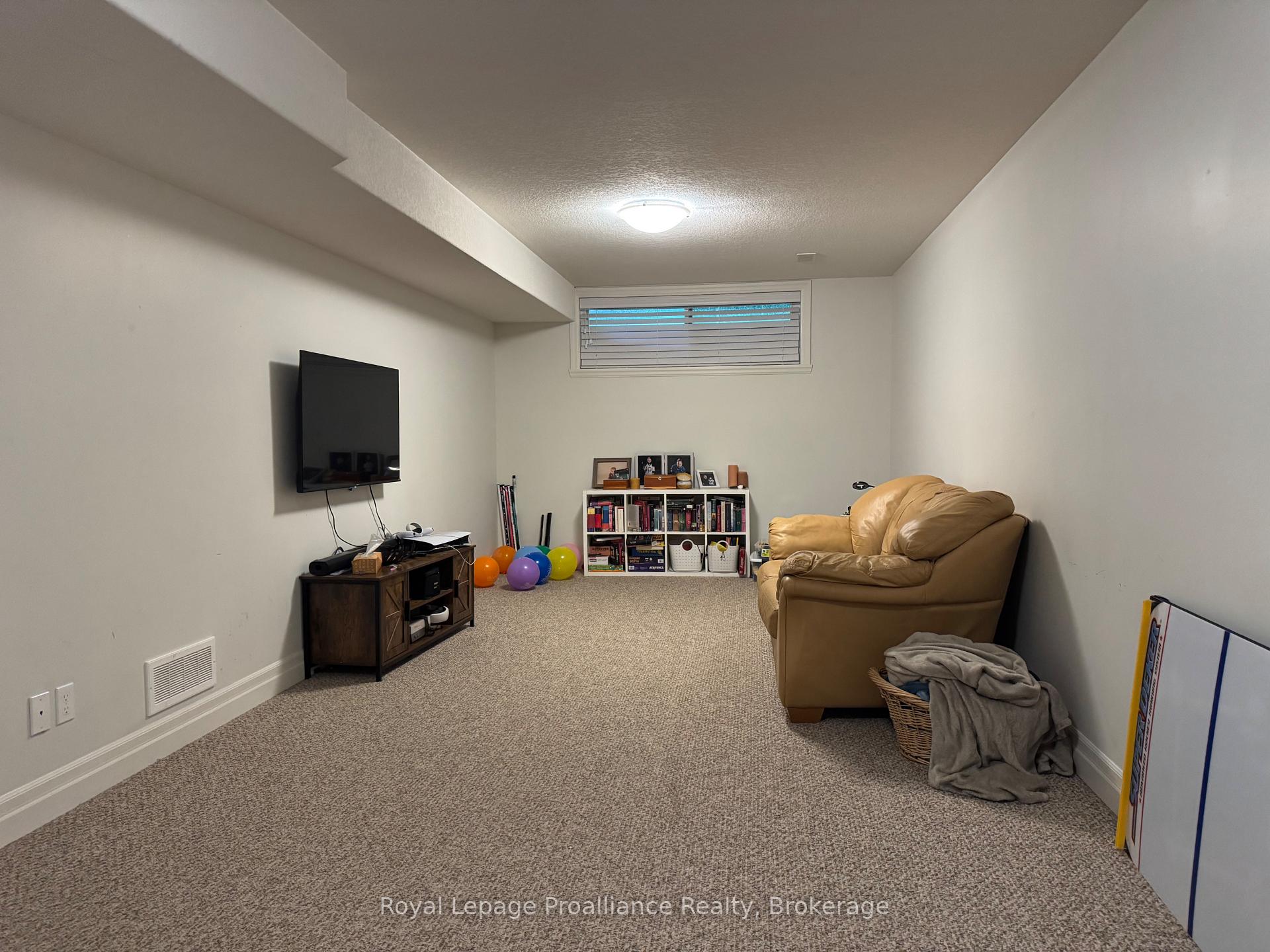 Photo 28 of 19 McIntosh Crescent, Quinte West, Murray Ward — HOMEH
