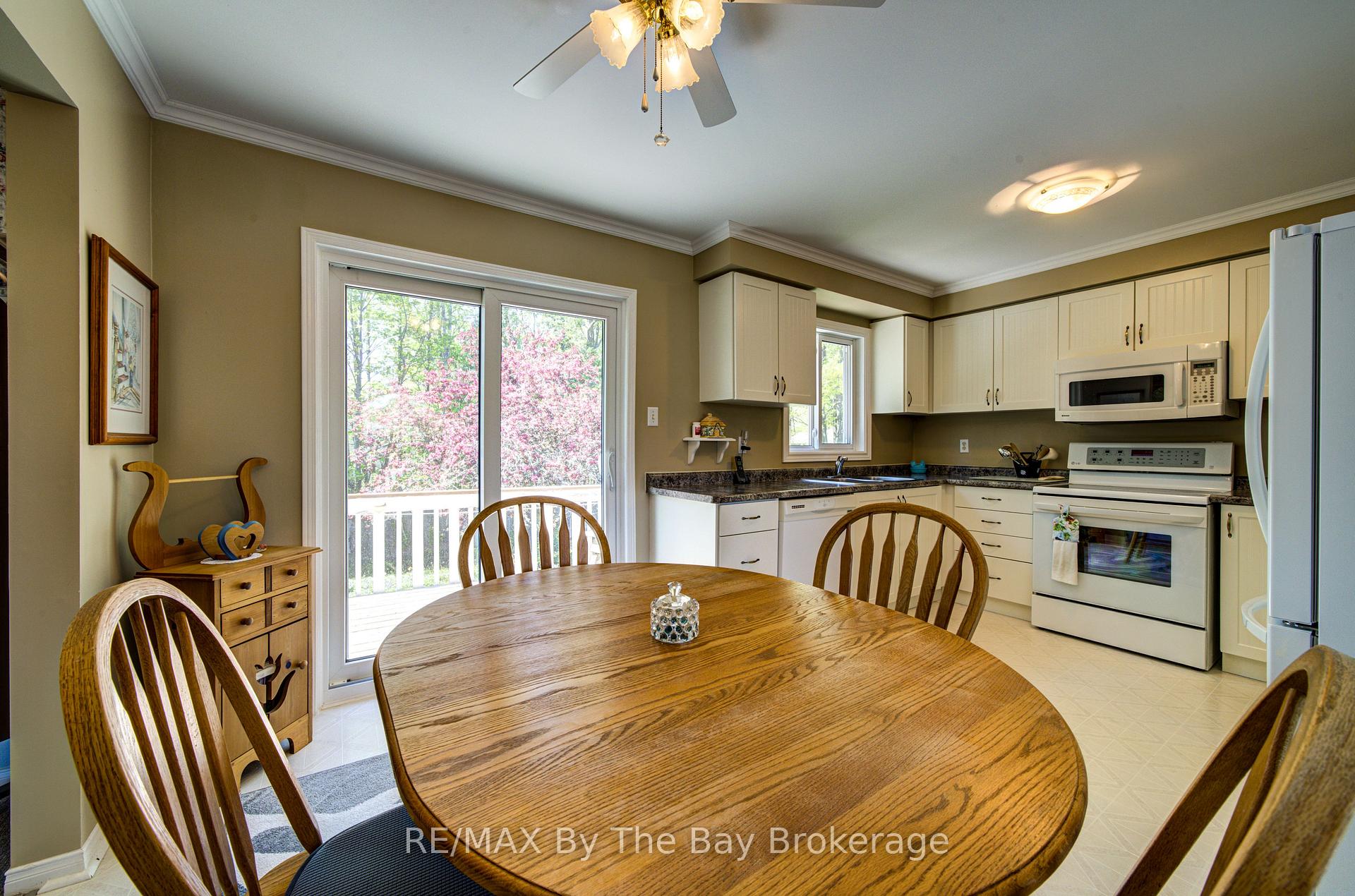 Photo 2 of 12 Silver Birch Avenue, Wasaga Beach — HOMEH