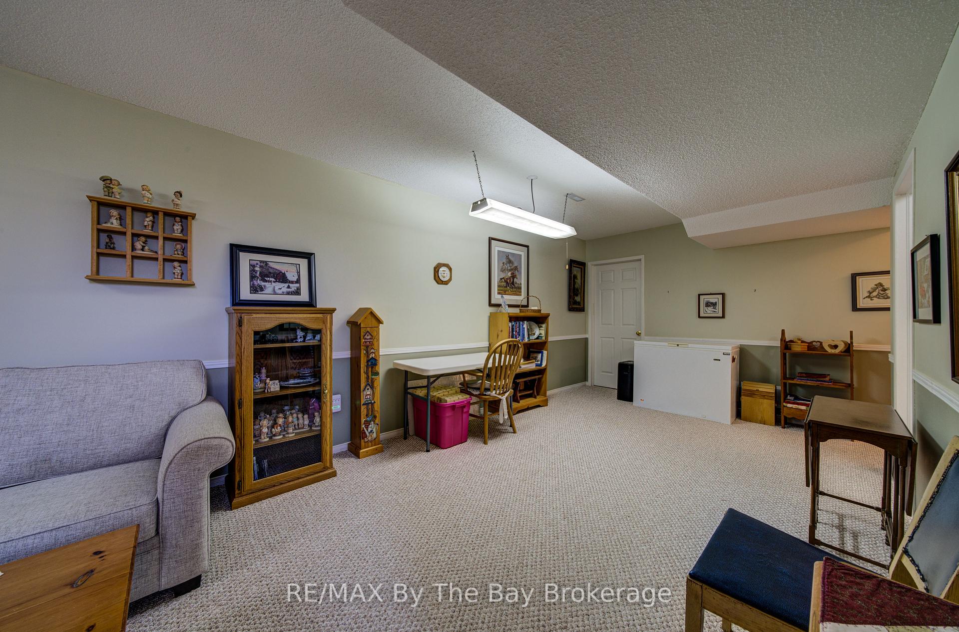 Photo 25 of 12 Silver Birch Avenue, Wasaga Beach — HOMEH