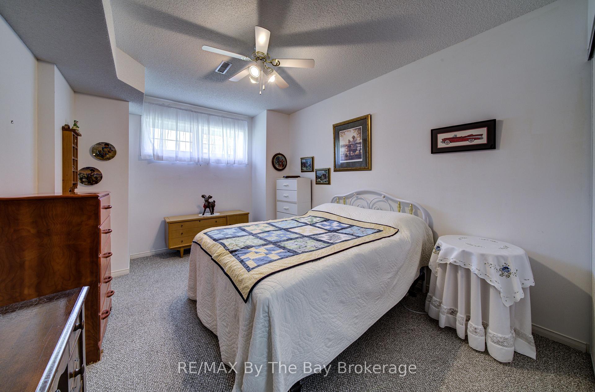 Photo 33 of 12 Silver Birch Avenue, Wasaga Beach — HOMEH