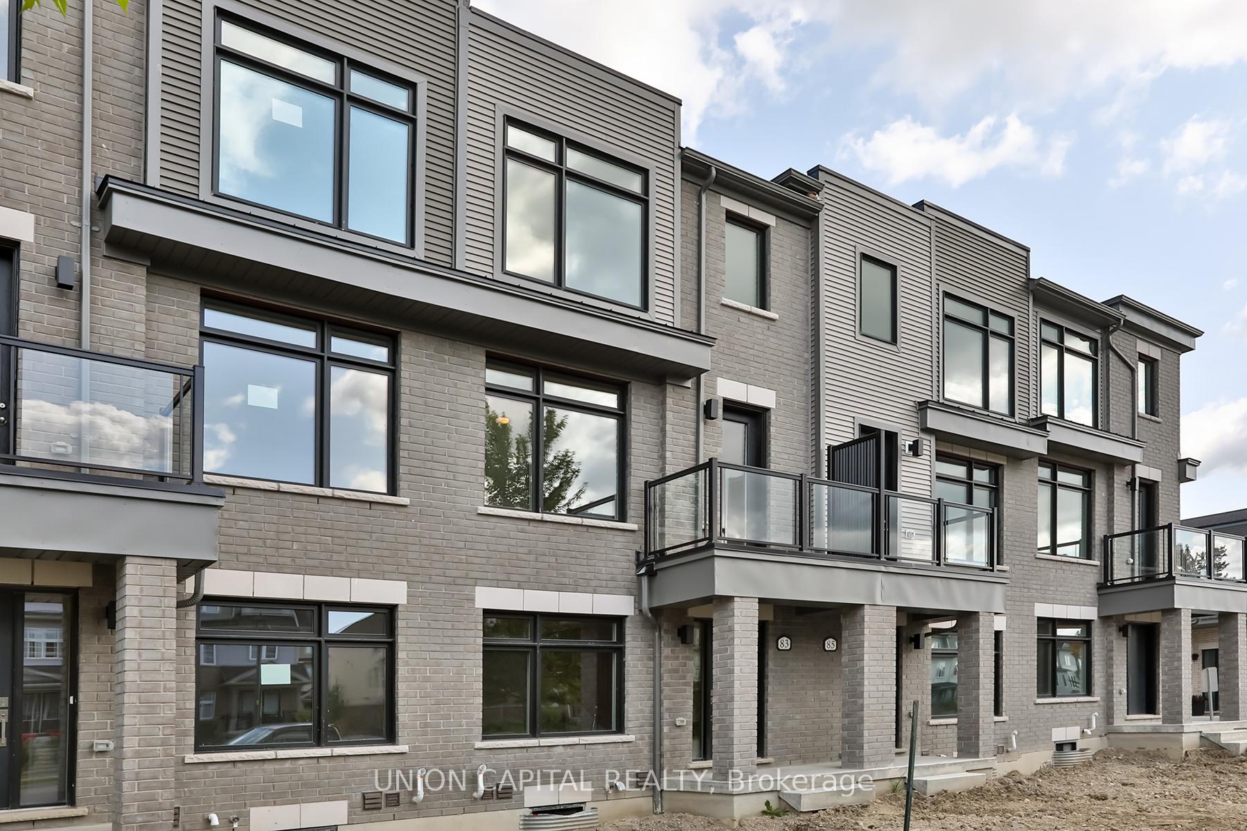 Photo 2 of 83 Sorbara Way, Whitby, Brooklin — HOMEH