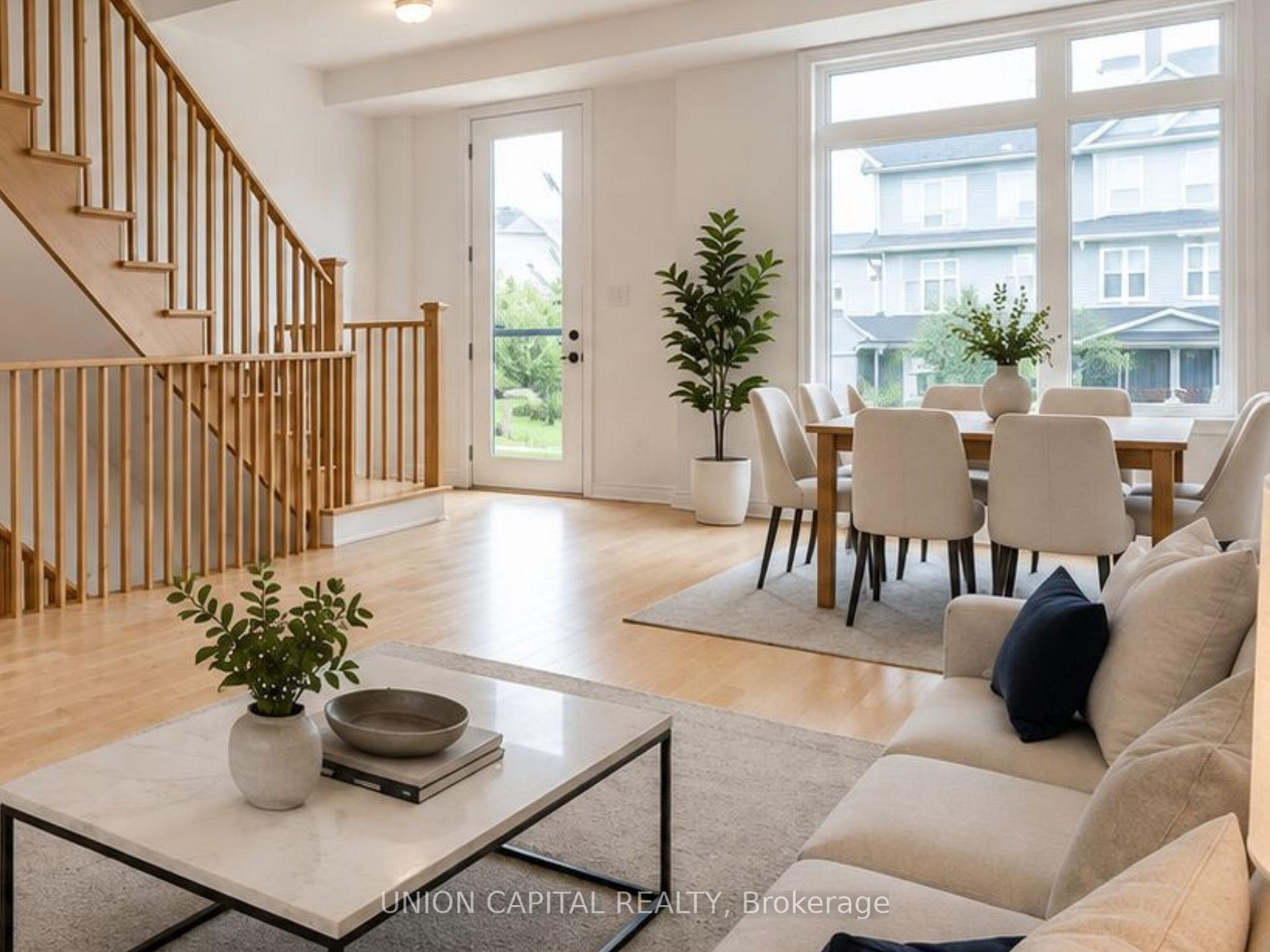 Photo 4 of 83 Sorbara Way, Whitby, Brooklin — HOMEH