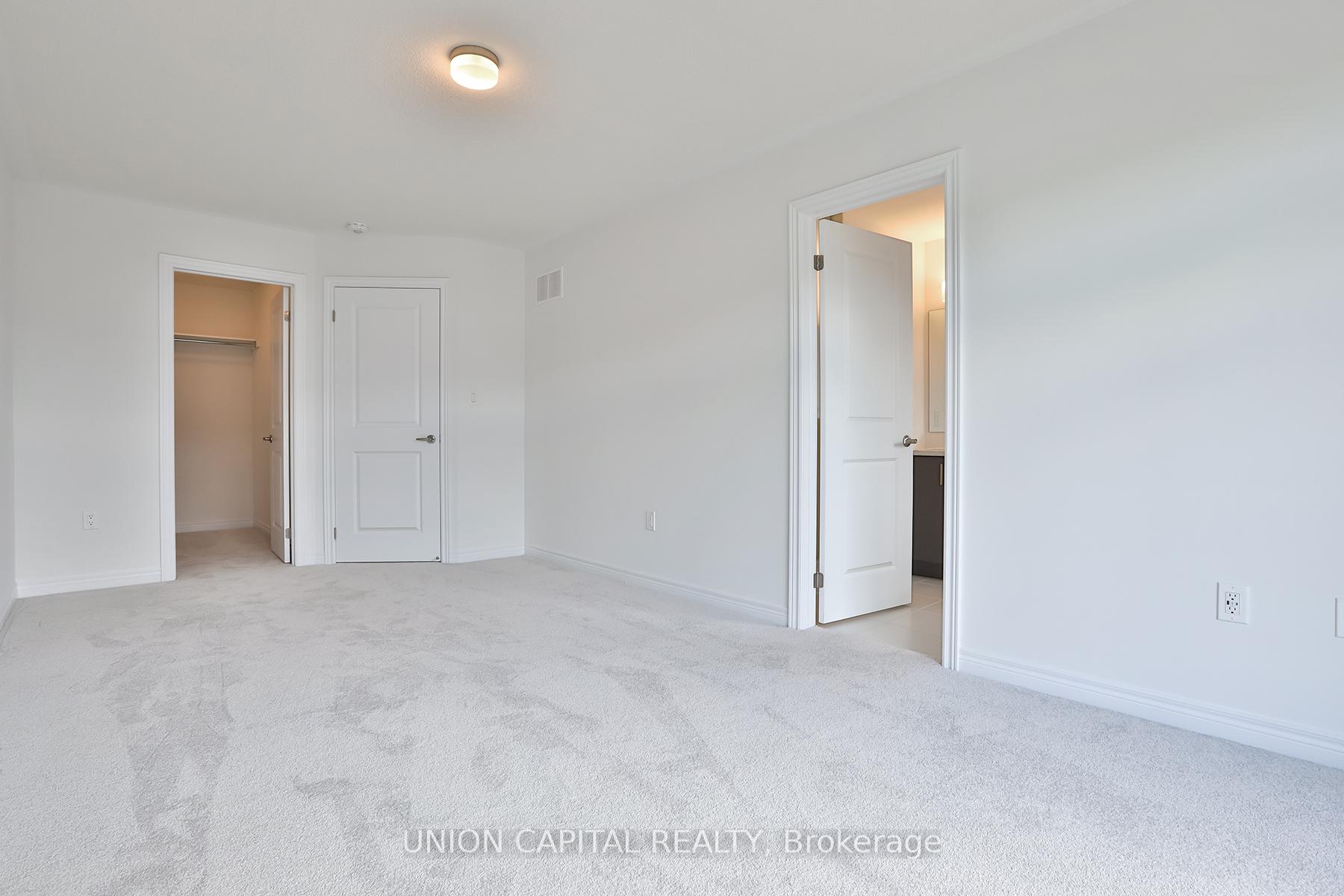 Photo 17 of 83 Sorbara Way, Whitby, Brooklin — HOMEH