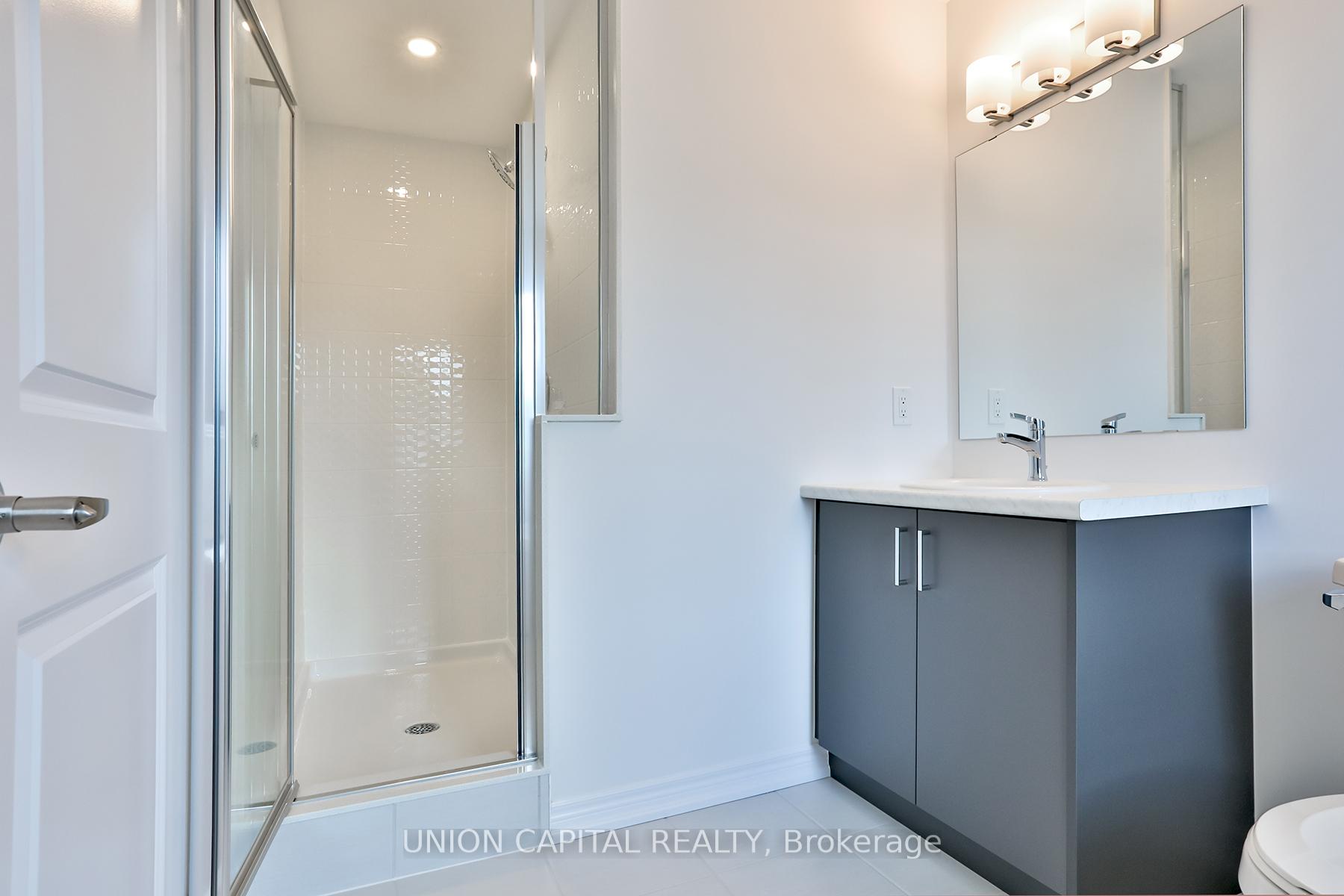 Photo 20 of 83 Sorbara Way, Whitby, Brooklin — HOMEH
