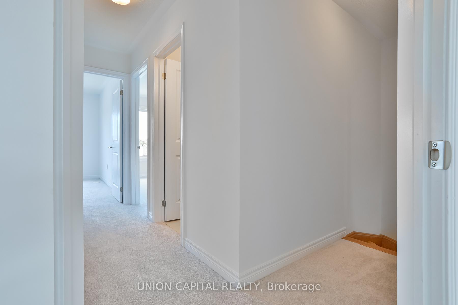 Photo 28 of 83 Sorbara Way, Whitby, Brooklin — HOMEH
