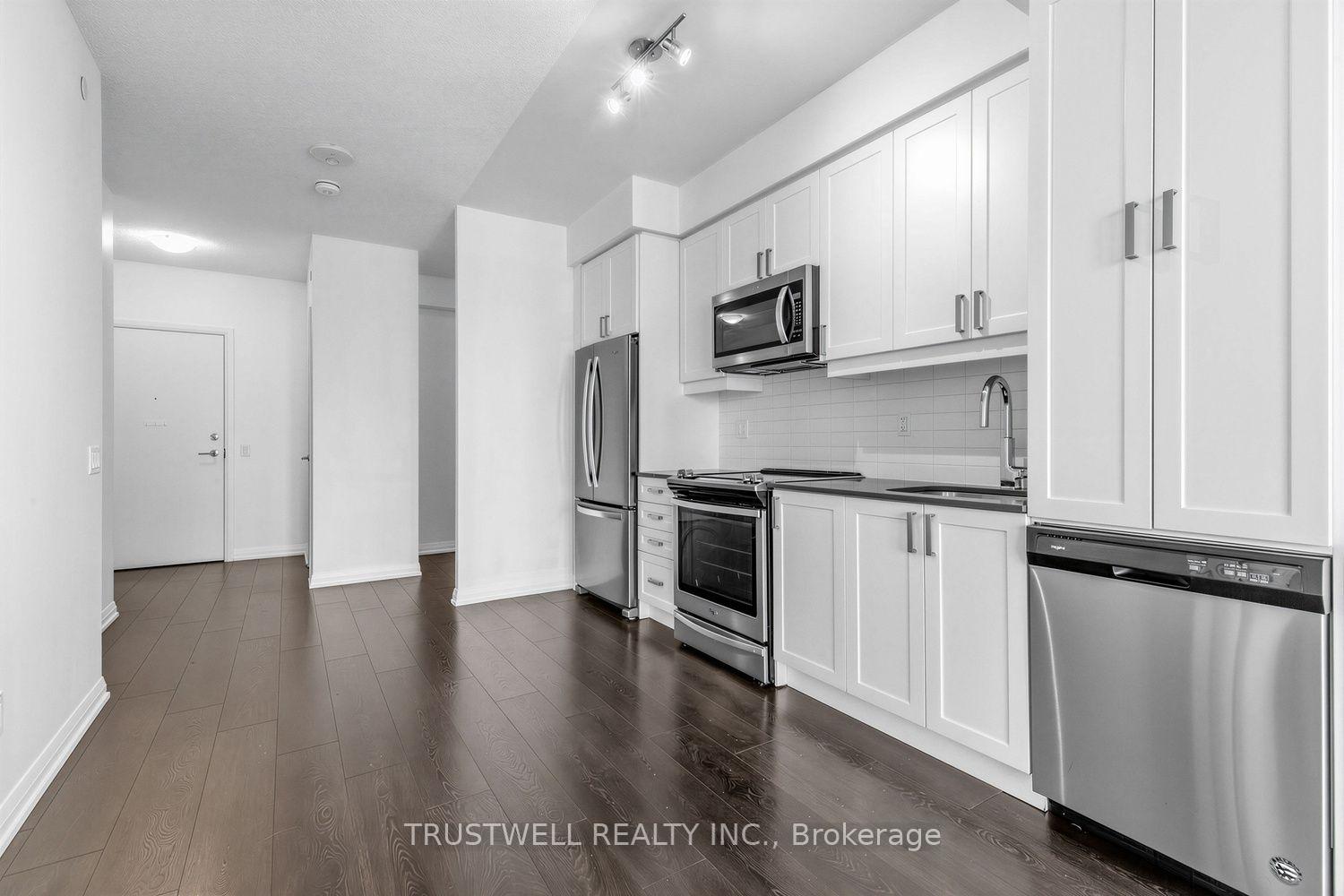 Photo 6 of Unit 2511, 7895 Jane Street, Vaughan, Concord — HOMEH