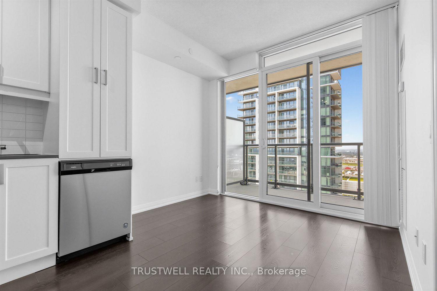 Photo 12 of Unit 2511, 7895 Jane Street, Vaughan, Concord — HOMEH
