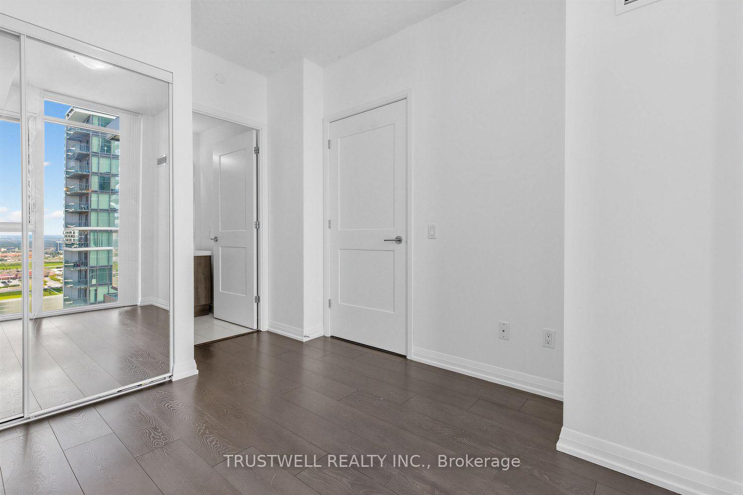 Photo 16 of Unit 2511, 7895 Jane Street, Vaughan, Concord — HOMEH