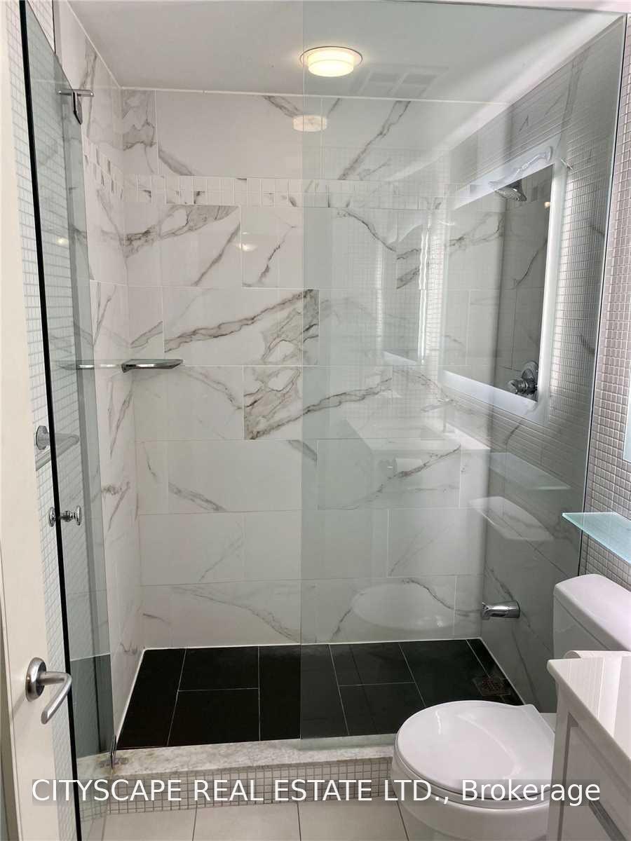 Photo 11 of Unit 1702, 8 Colborne Street, Toronto, Church-Yonge Corridor — HOMEH
