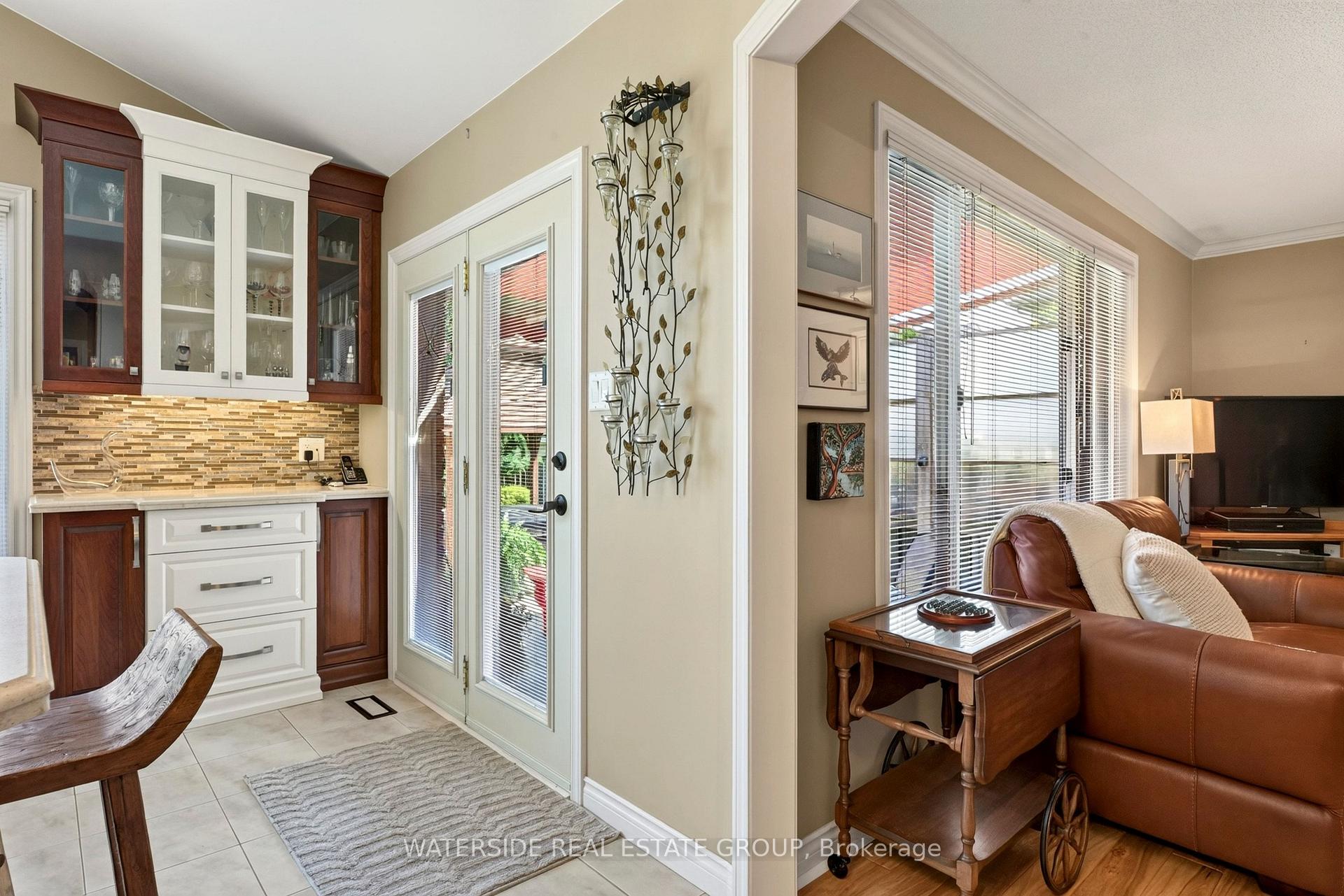 Photo 19 of 4 Lido Drive, Hamilton, Stoney Creek — HOMEH