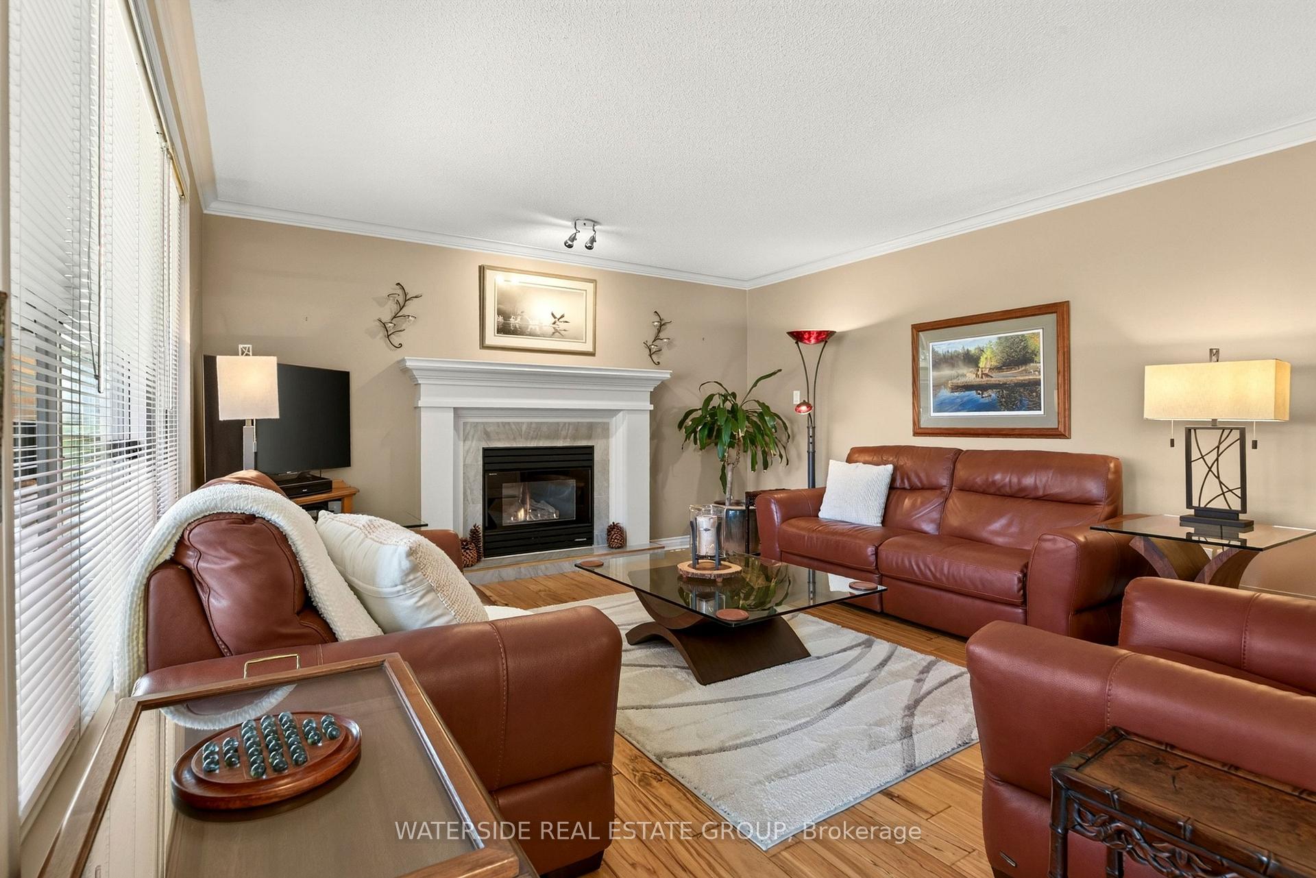 Photo 22 of 4 Lido Drive, Hamilton, Stoney Creek — HOMEH
