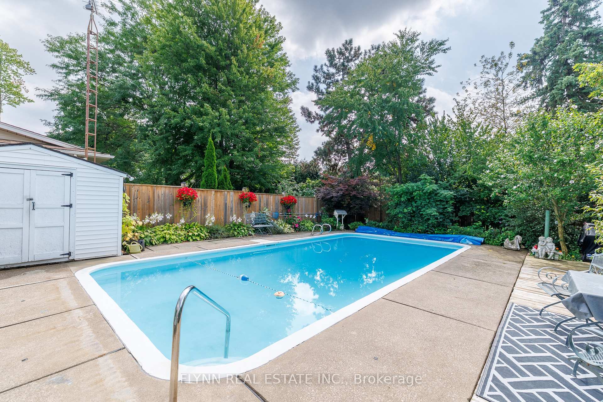Photo 6 of 7260 McColl Drive, Niagara Falls, Casey — HOMEH