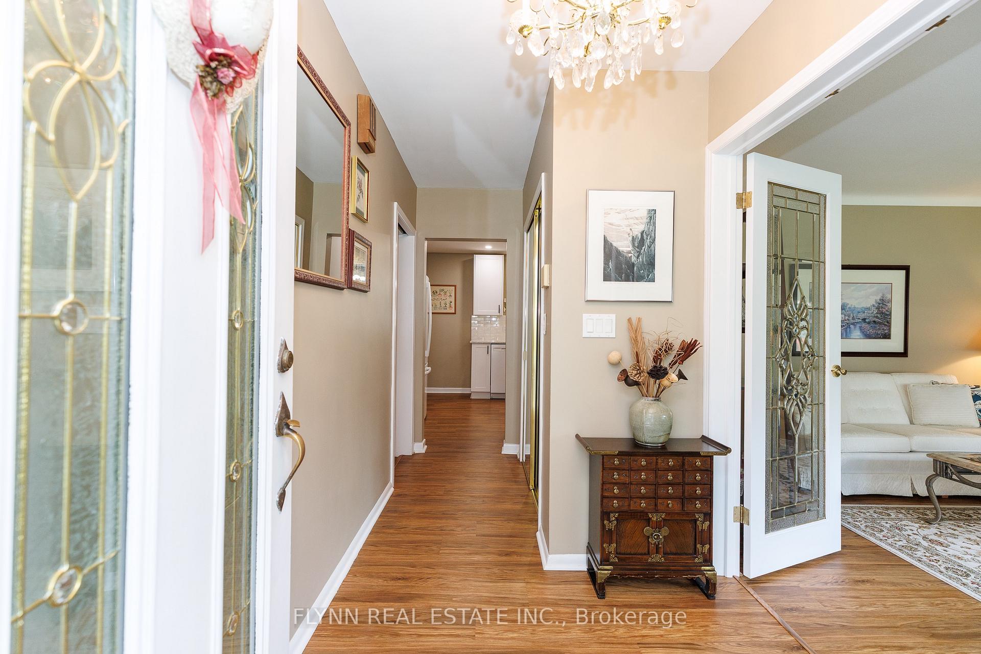 Photo 7 of 7260 McColl Drive, Niagara Falls, Casey — HOMEH