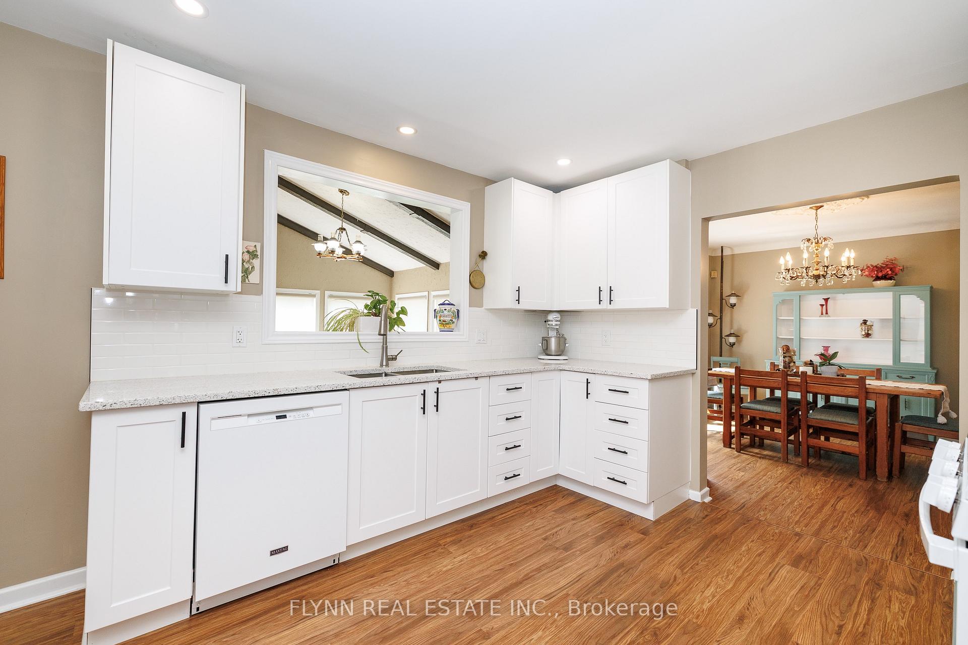 Photo 15 of 7260 McColl Drive, Niagara Falls, Casey — HOMEH
