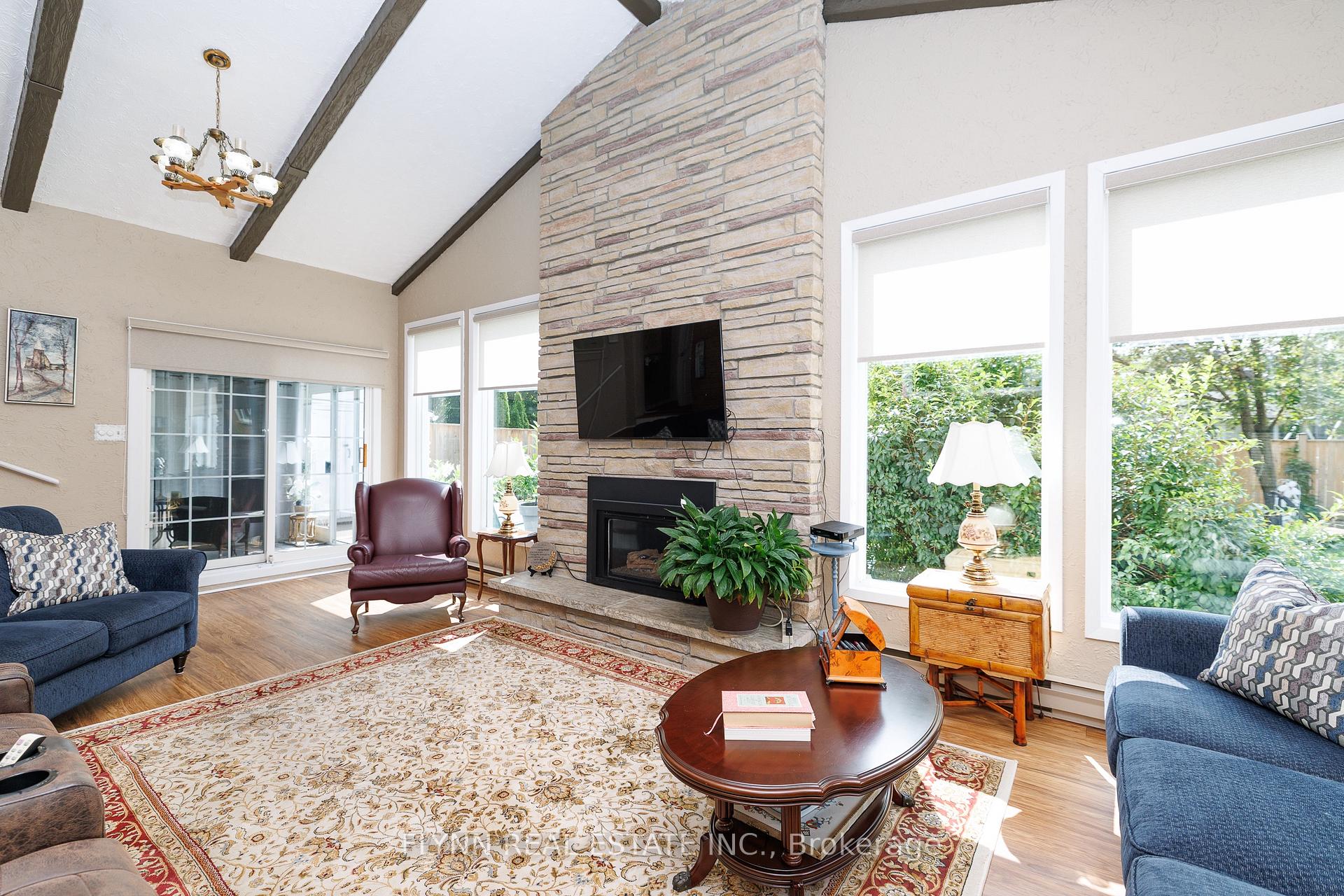Photo 19 of 7260 McColl Drive, Niagara Falls, Casey — HOMEH