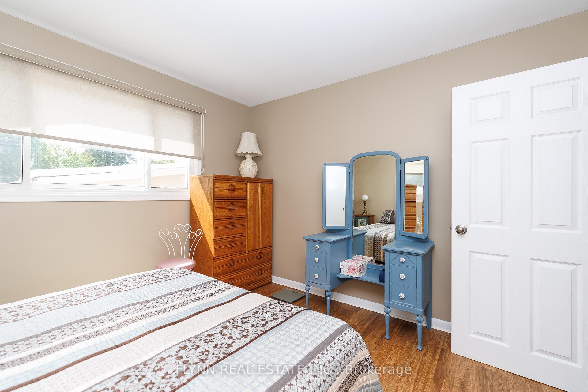 Photo 27 of 7260 McColl Drive, Niagara Falls, Casey — HOMEH