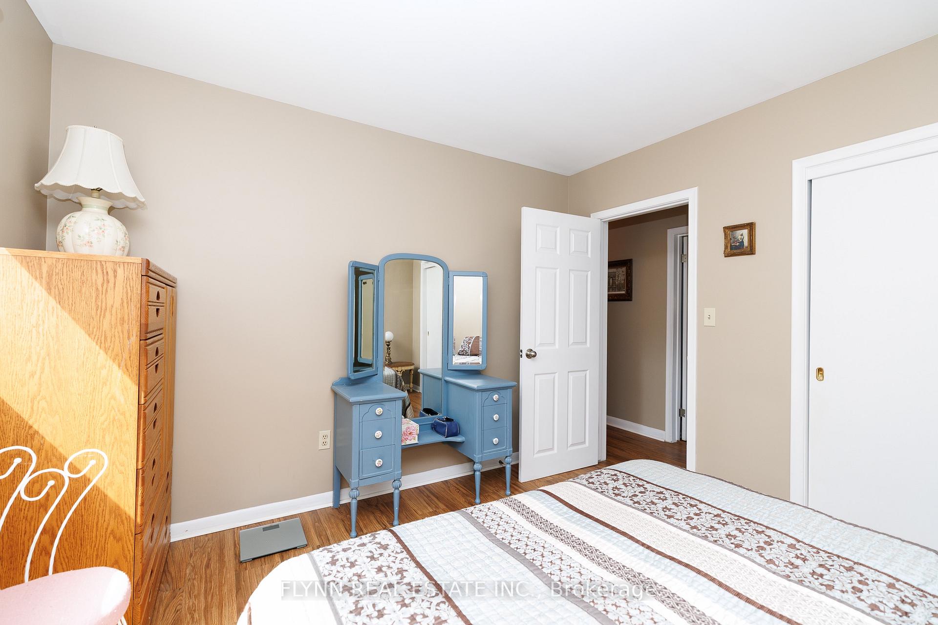 Photo 28 of 7260 McColl Drive, Niagara Falls, Casey — HOMEH
