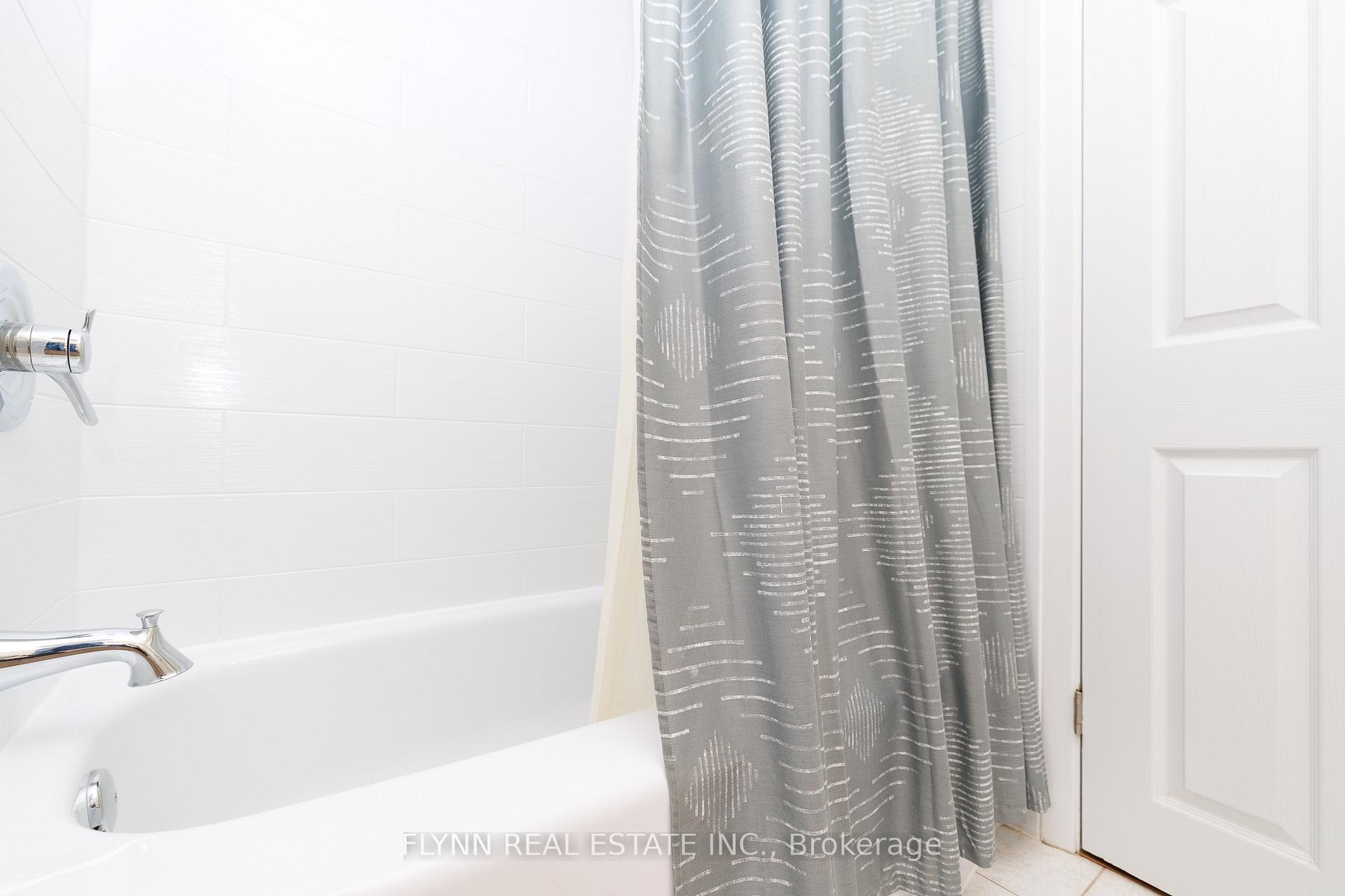 Photo 30 of 7260 McColl Drive, Niagara Falls, Casey — HOMEH