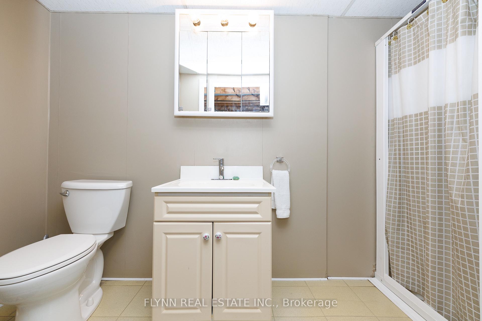 Photo 36 of 7260 McColl Drive, Niagara Falls, Casey — HOMEH