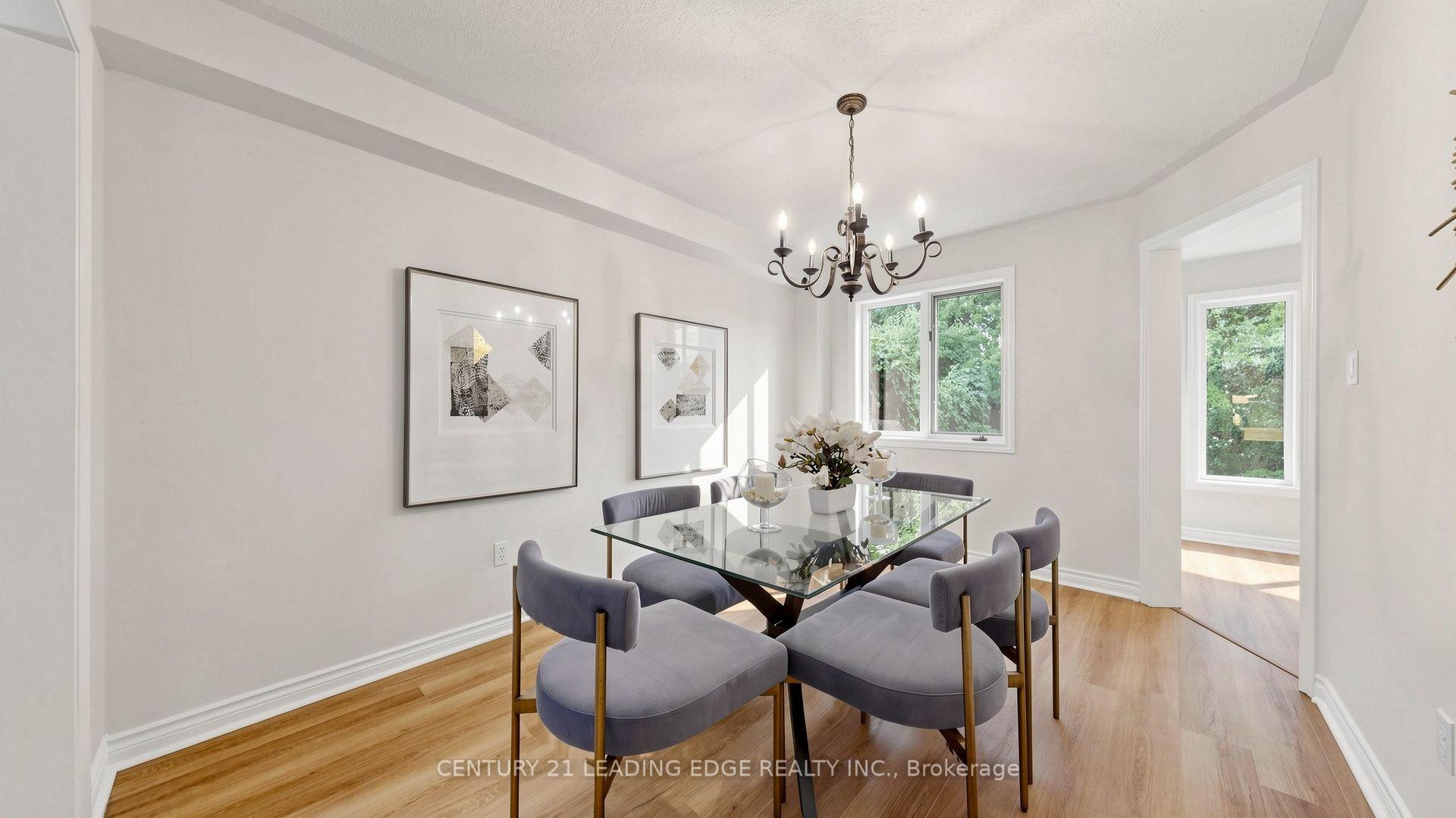 Photo 19 of 20 Sciberras Road, Markham, Unionville — HOMEH