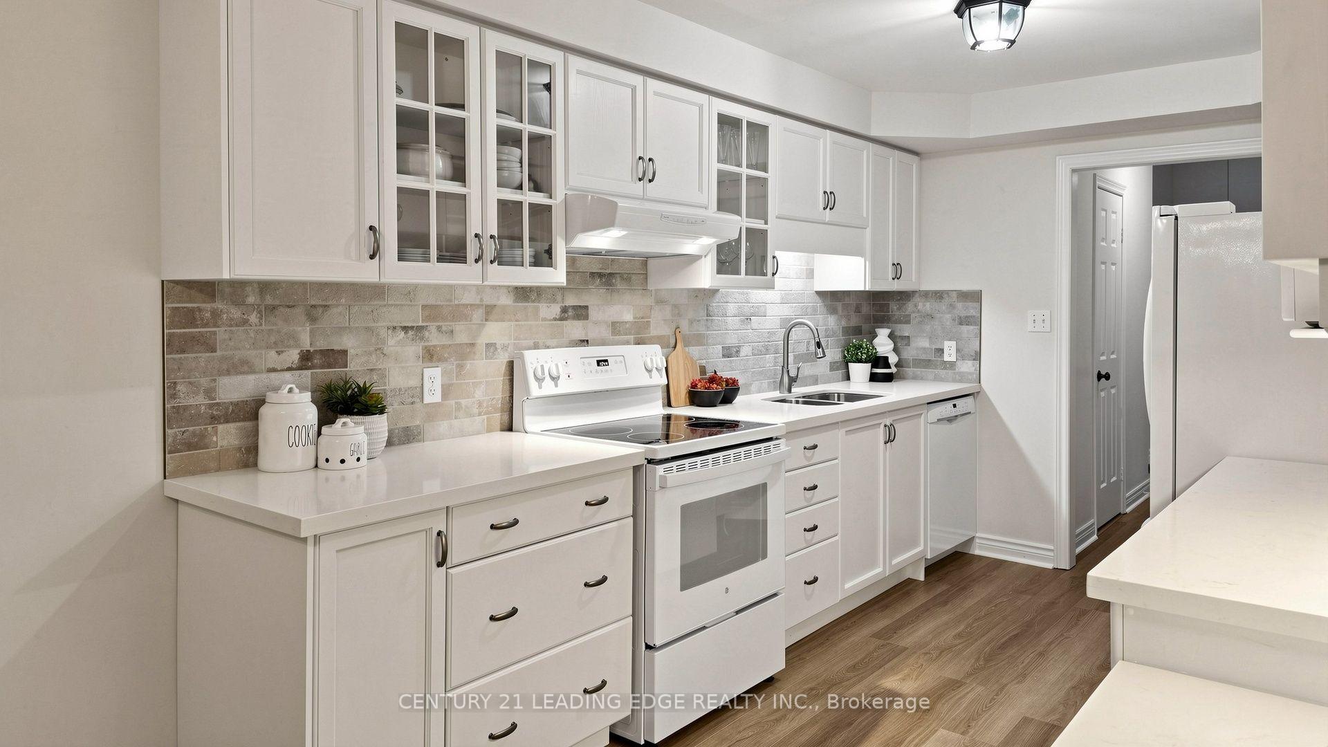 Photo 27 of 20 Sciberras Road, Markham, Unionville — HOMEH