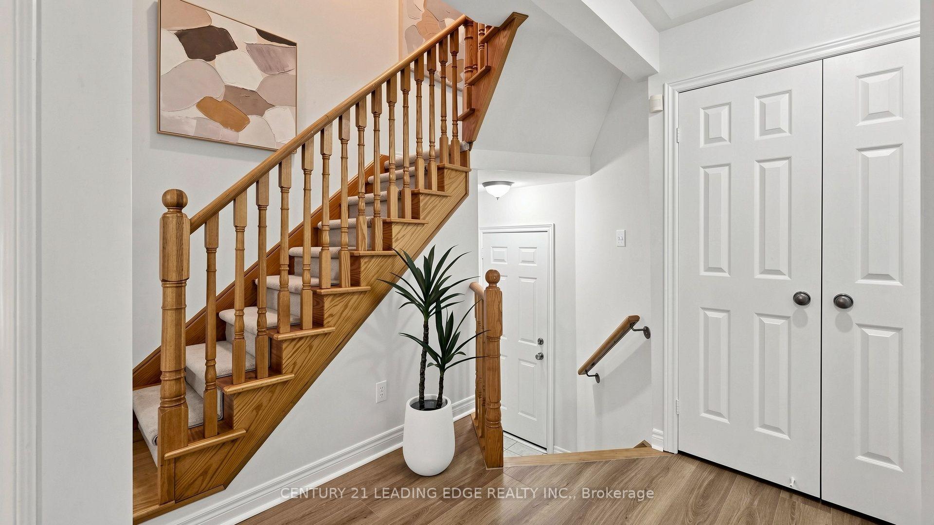 Photo 28 of 20 Sciberras Road, Markham, Unionville — HOMEH