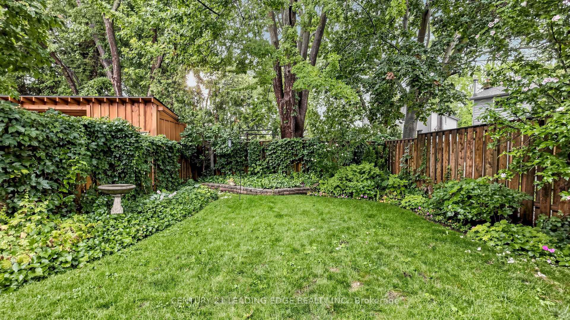 Photo 45 of 20 Sciberras Road, Markham, Unionville — HOMEH