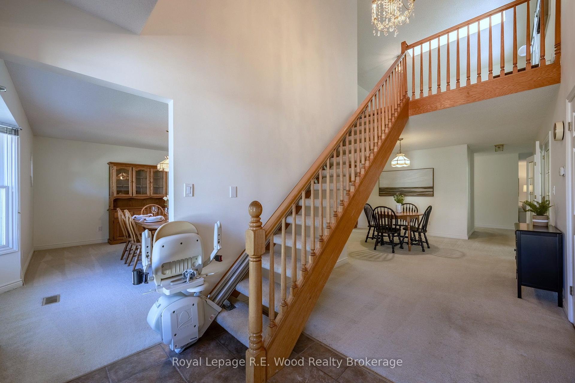 Photo 3 of 7 Seres Drive, Tillsonburg — HOMEH