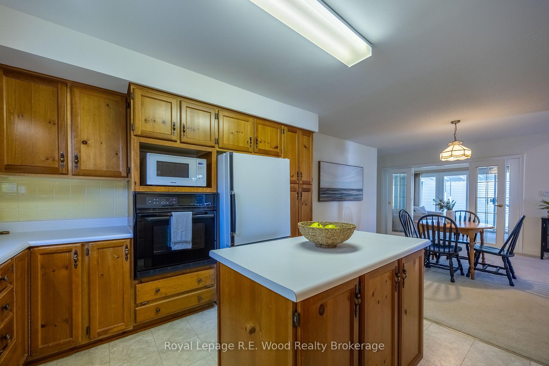 Photo 8 of 7 Seres Drive, Tillsonburg — HOMEH