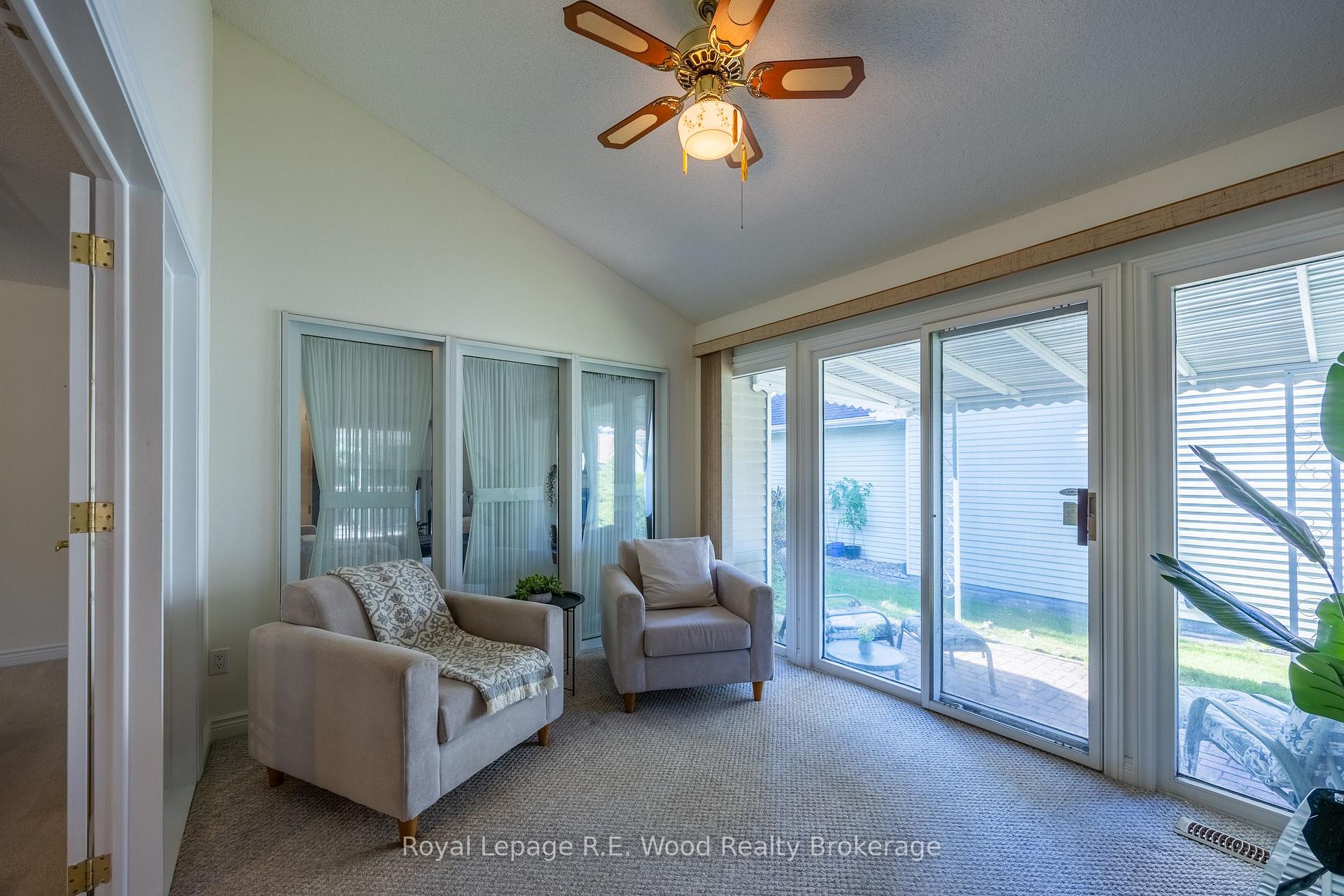 Photo 11 of 7 Seres Drive, Tillsonburg — HOMEH