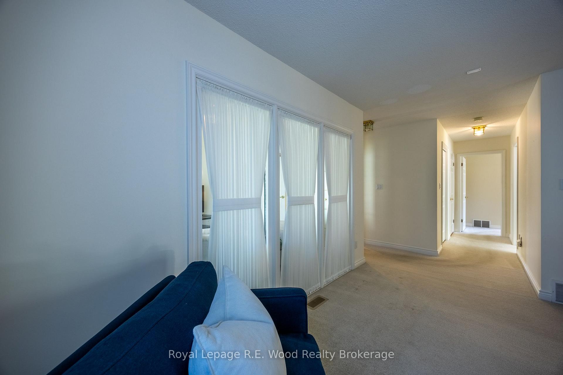 Photo 15 of 7 Seres Drive, Tillsonburg — HOMEH